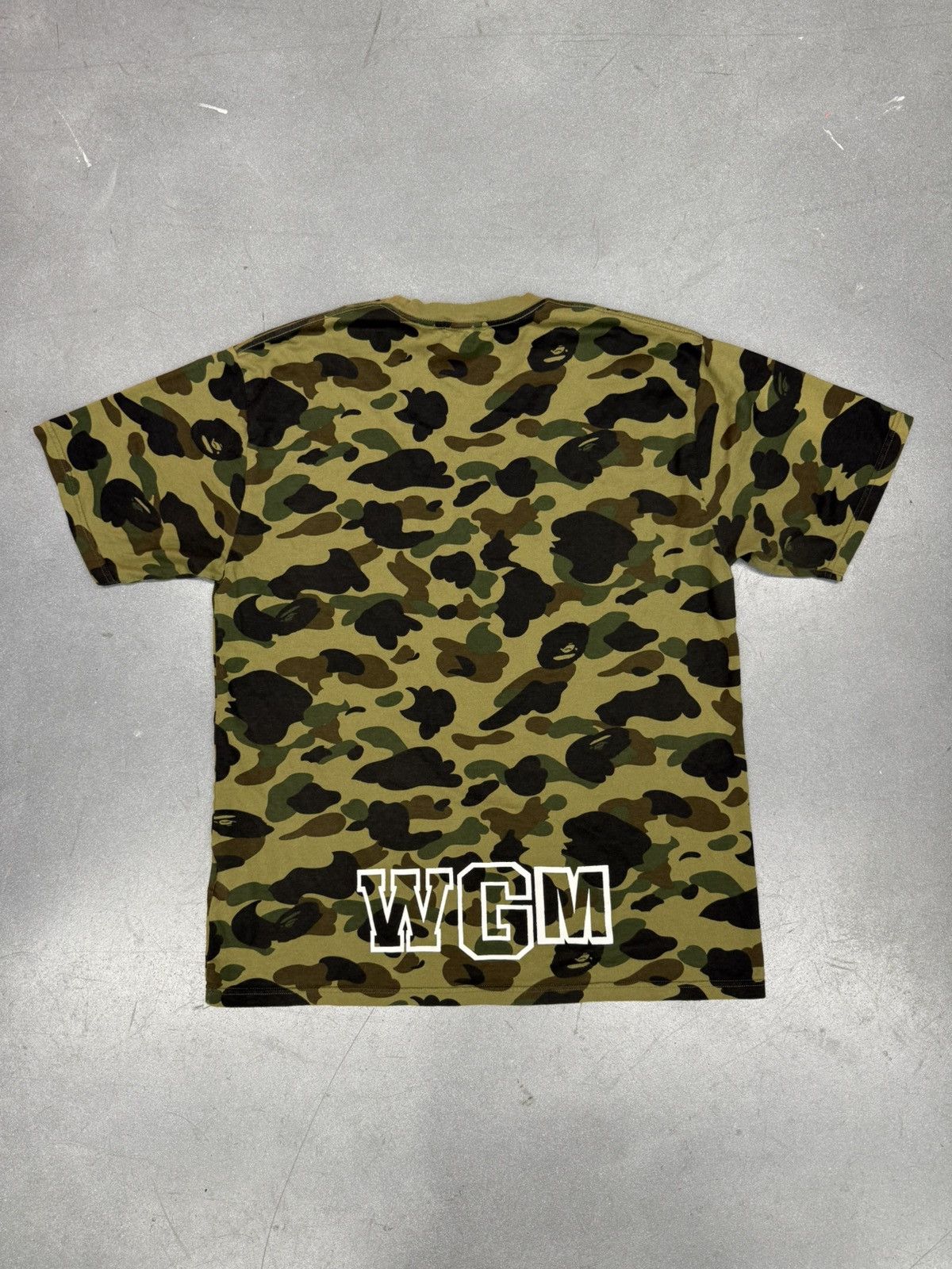 Bape SS23 Bape 1st Camo Shark Tee Size US XXL / EU 58 / 5 - 2 Thumbnail