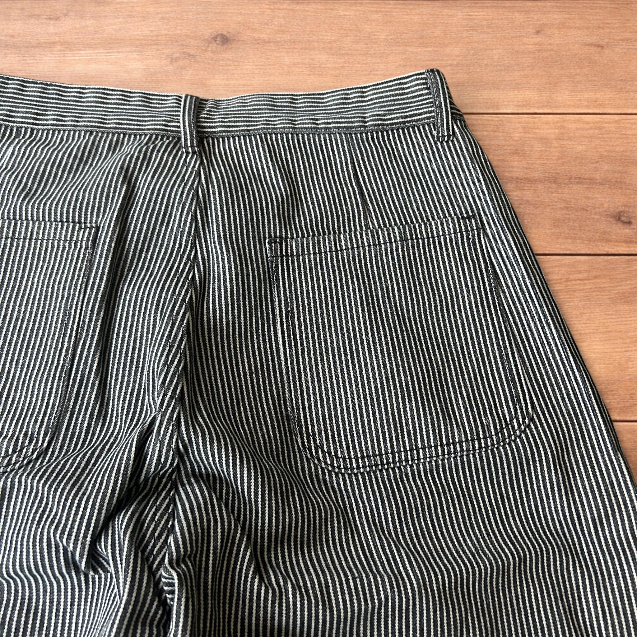 Japanese Brand Vintage style wide baggy pinstripe trousers in blck/white. Size US 34 / EU 50 - 4 Thumbnail