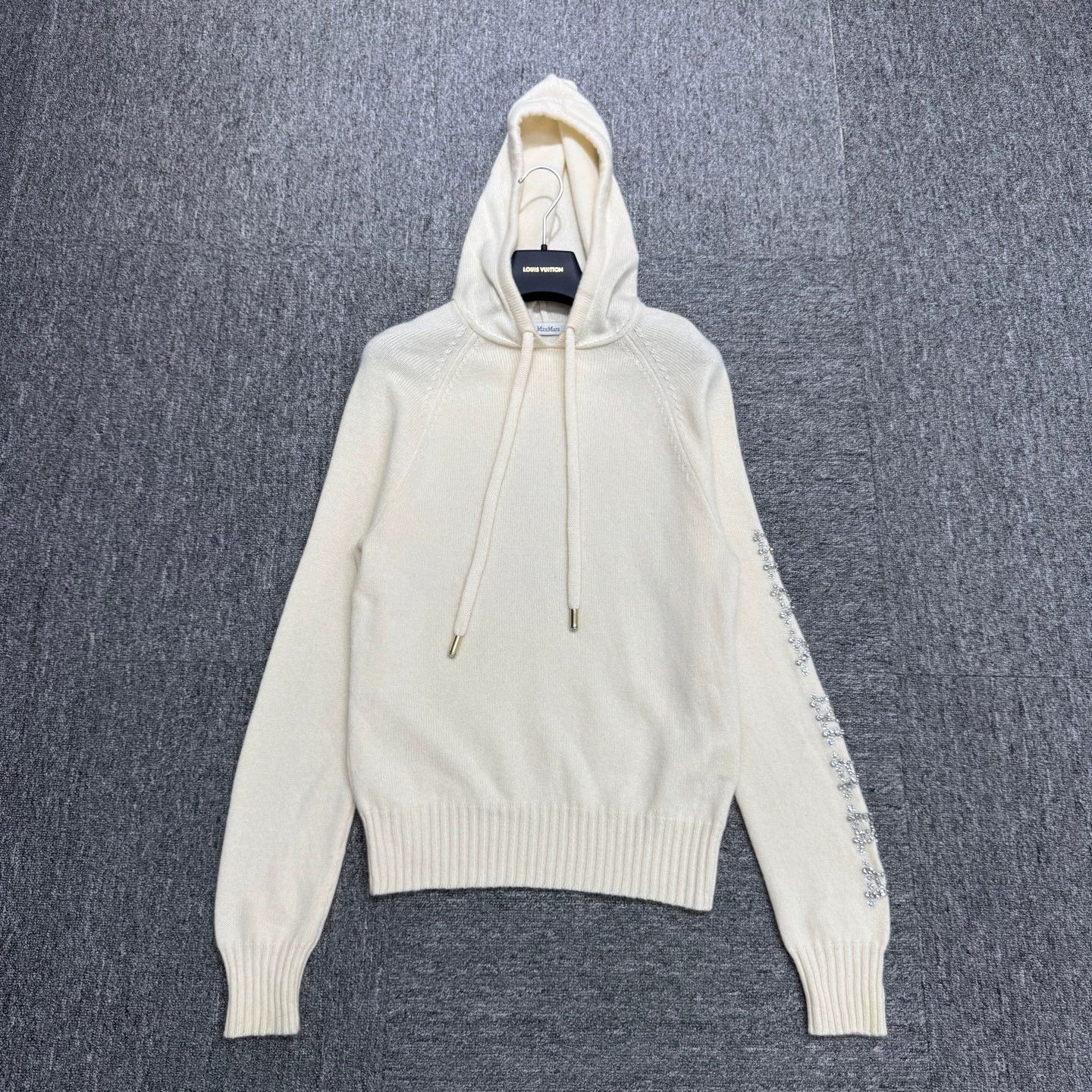 Max Mara MAXMARA Women's Crystal Letter Wool Hoodie Size S / US 4 / IT 40 - 1 Thumbnail