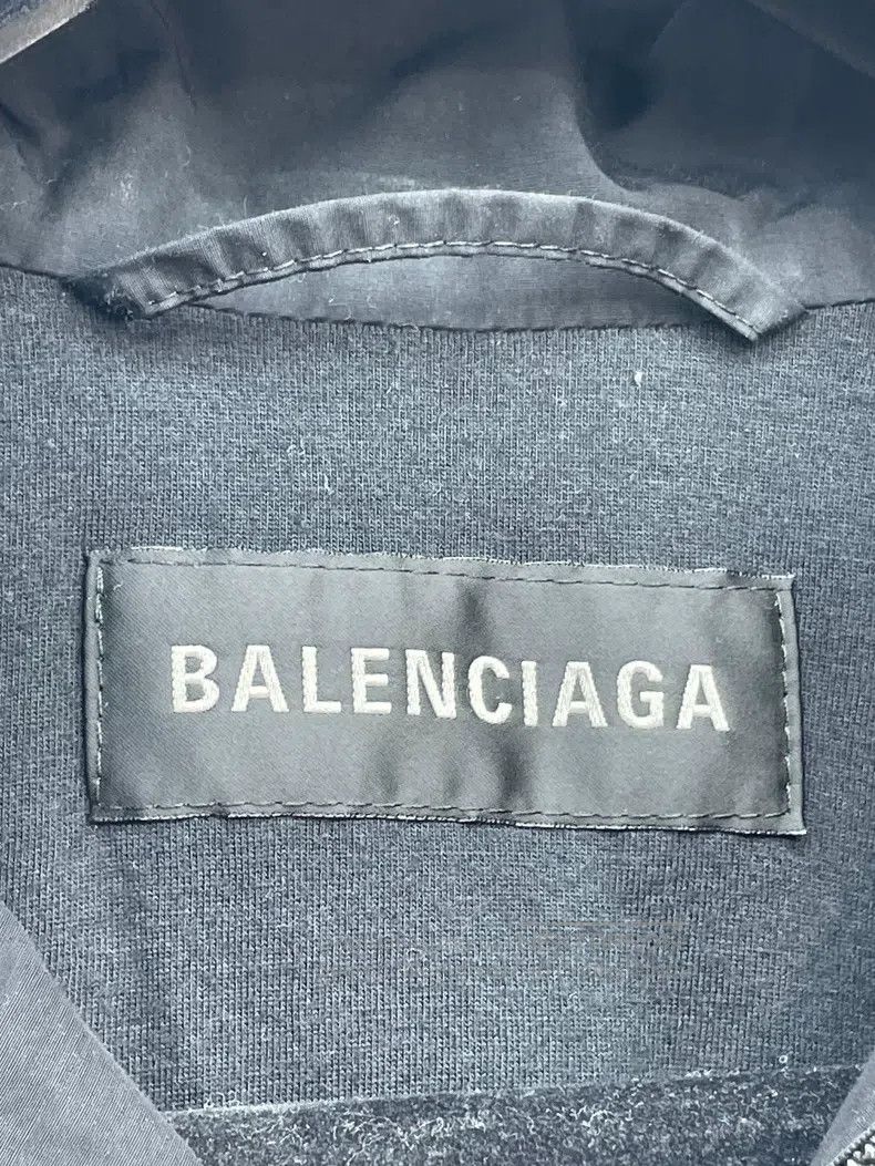 Balenciaga Balenciaga Manchester United sport jacket Size US S / EU 44-46 / 1 - 7 Thumbnail