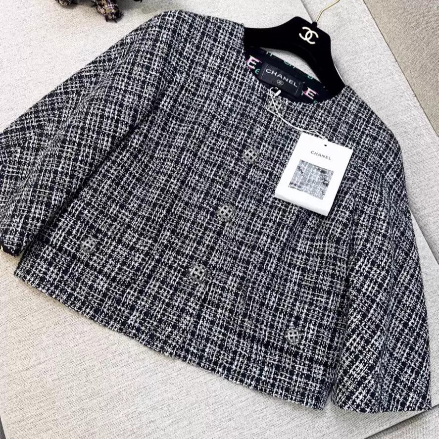 Chanel CHANEL Women's Jacket 38 Size S / US 4 / IT 40 - 1 Thumbnail