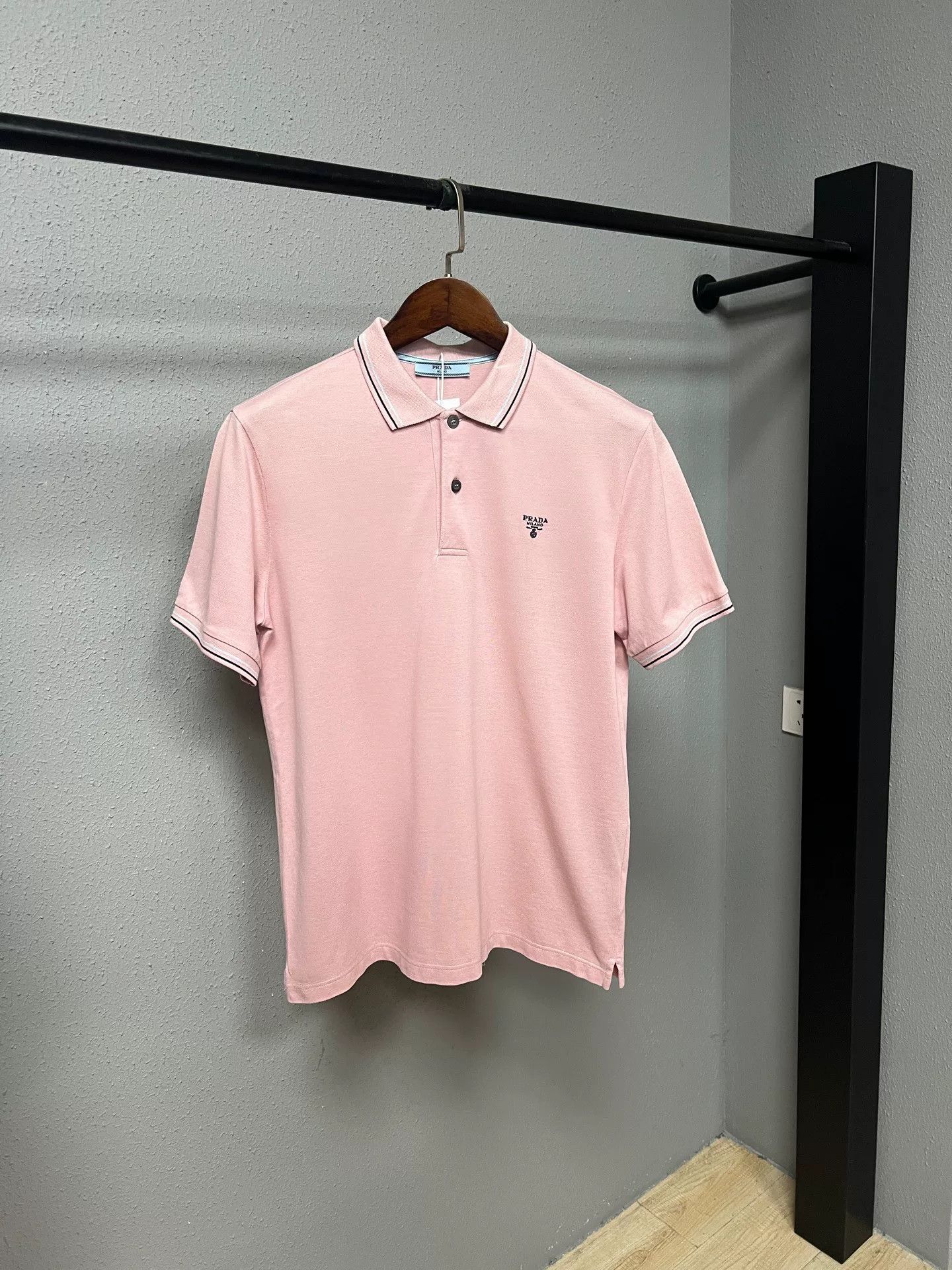 Prada Prada Pink Embroidered Logo Polo Short Sleeve Size M / US 6-8 / IT 42-44 - 1 Thumbnail