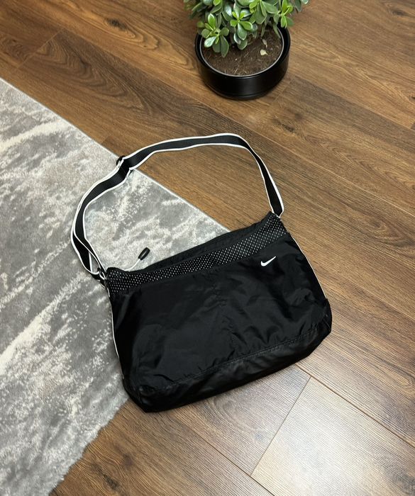 Nike 90s Nike Vintage Mini Swoosh Nylon Crossbody Bag | Grailed