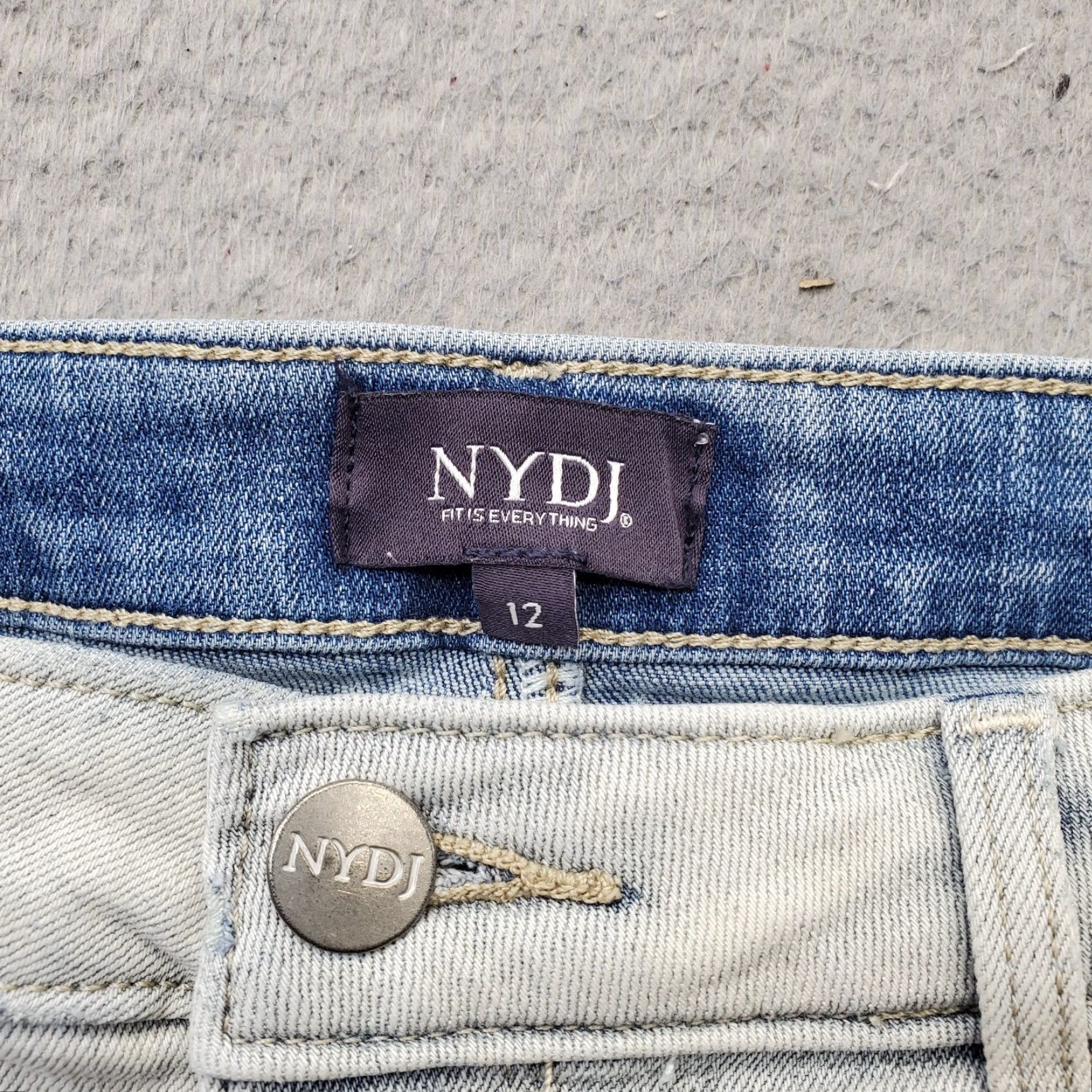 NYDJ NYDJ Womens Crop Jeans Size 12 Blue Denim Regular Fit Flat Front Light Wash Wide Leg Jeans Size 34" / US 12 / IT 48 - 7 Thumbnail
