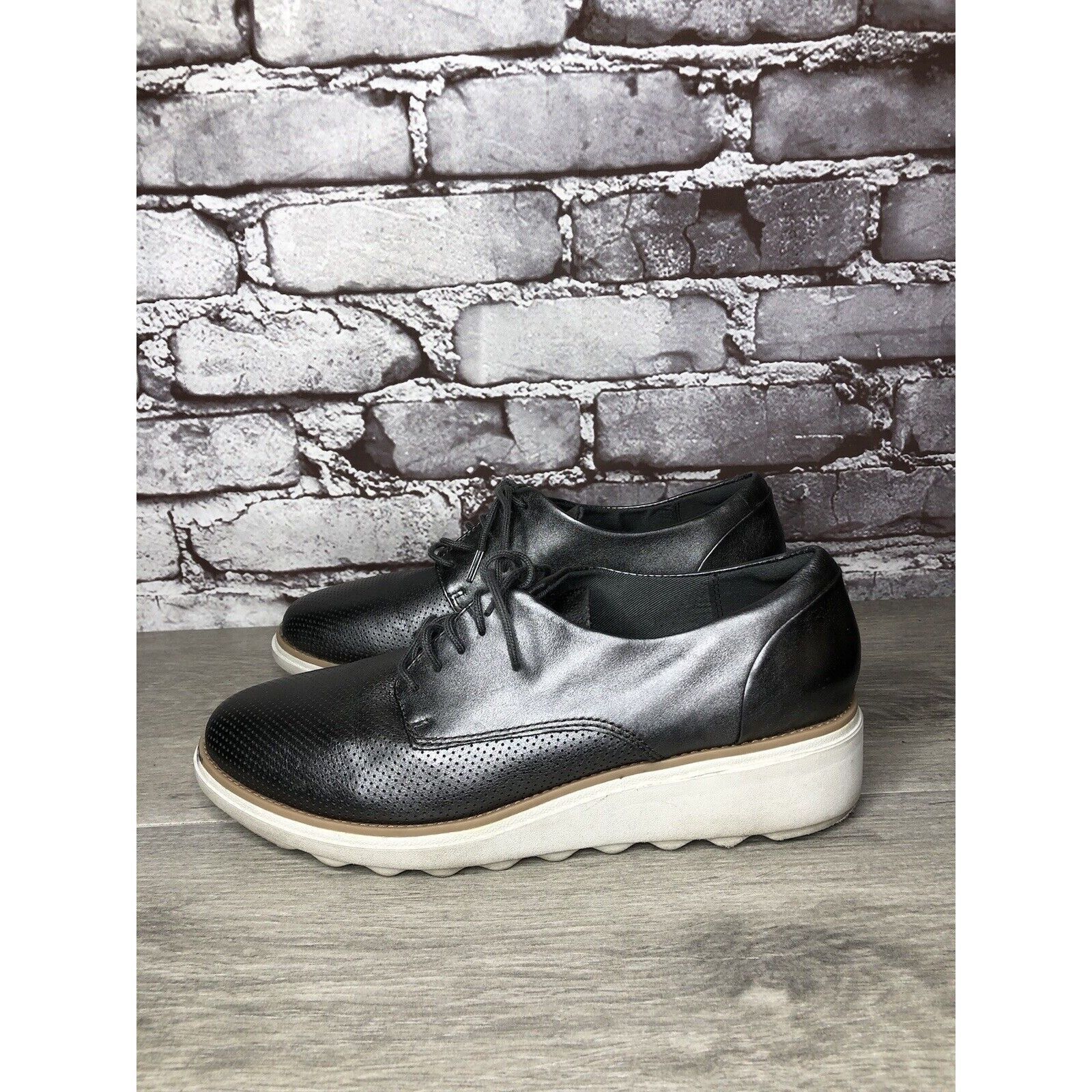 Clarks Clarks Collection Metallic Gunmetal Pewter Oxfords Shoes Wom Size US 8.5 / IT 38.5 - 17 Thumbnail