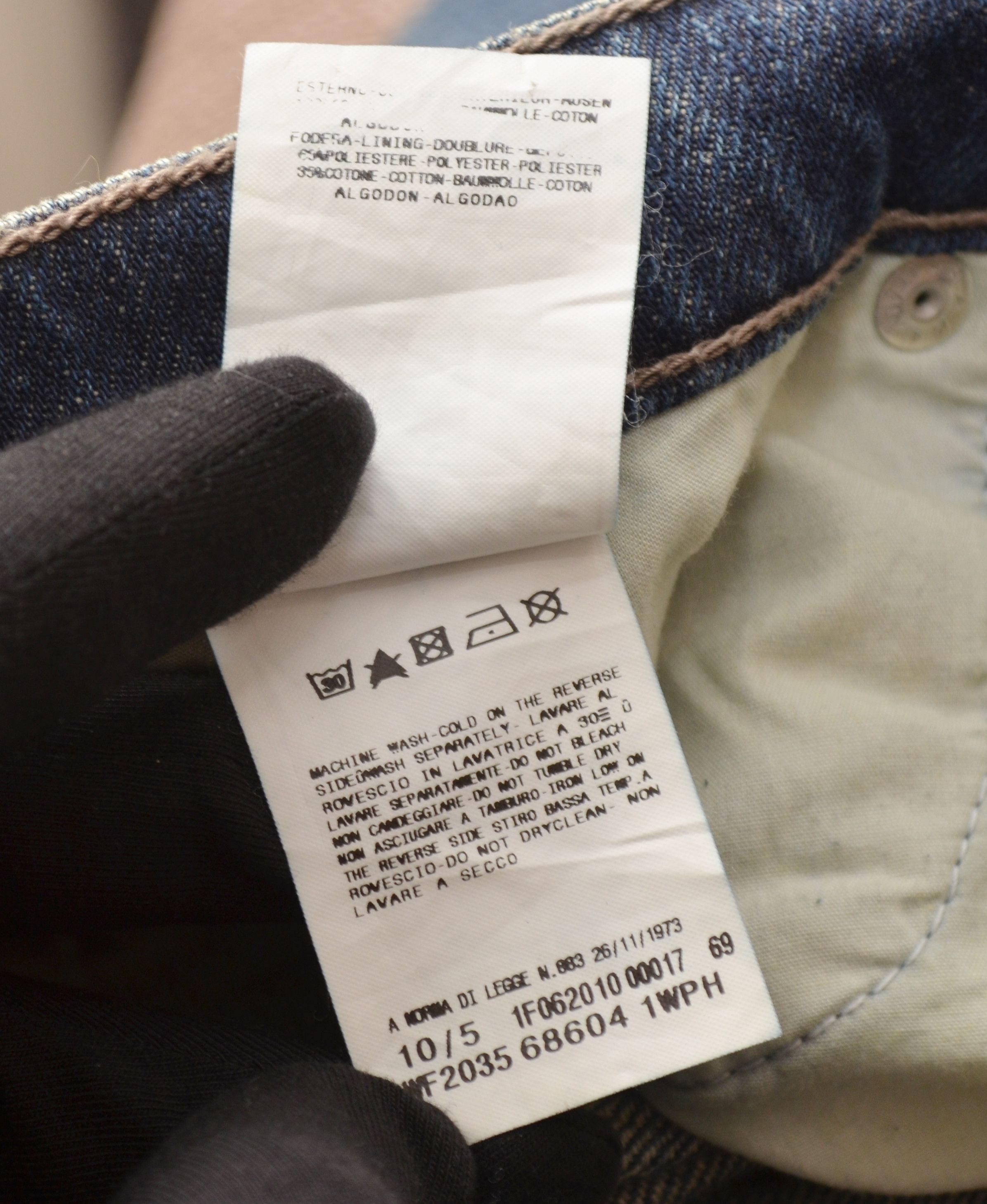 Gianfranco Ferre × Vintage Vintage Gianfranco Ferre Distressed Jeans Size W33 RARE y2k Size US 33 - 13 Thumbnail