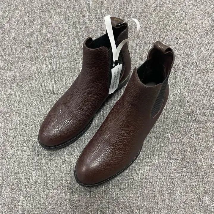 Louis Vuitton Louis Vuitton Brown Flat Ankle Boots -2508 Size US 5.5 / EU 38 - 1 Thumbnail