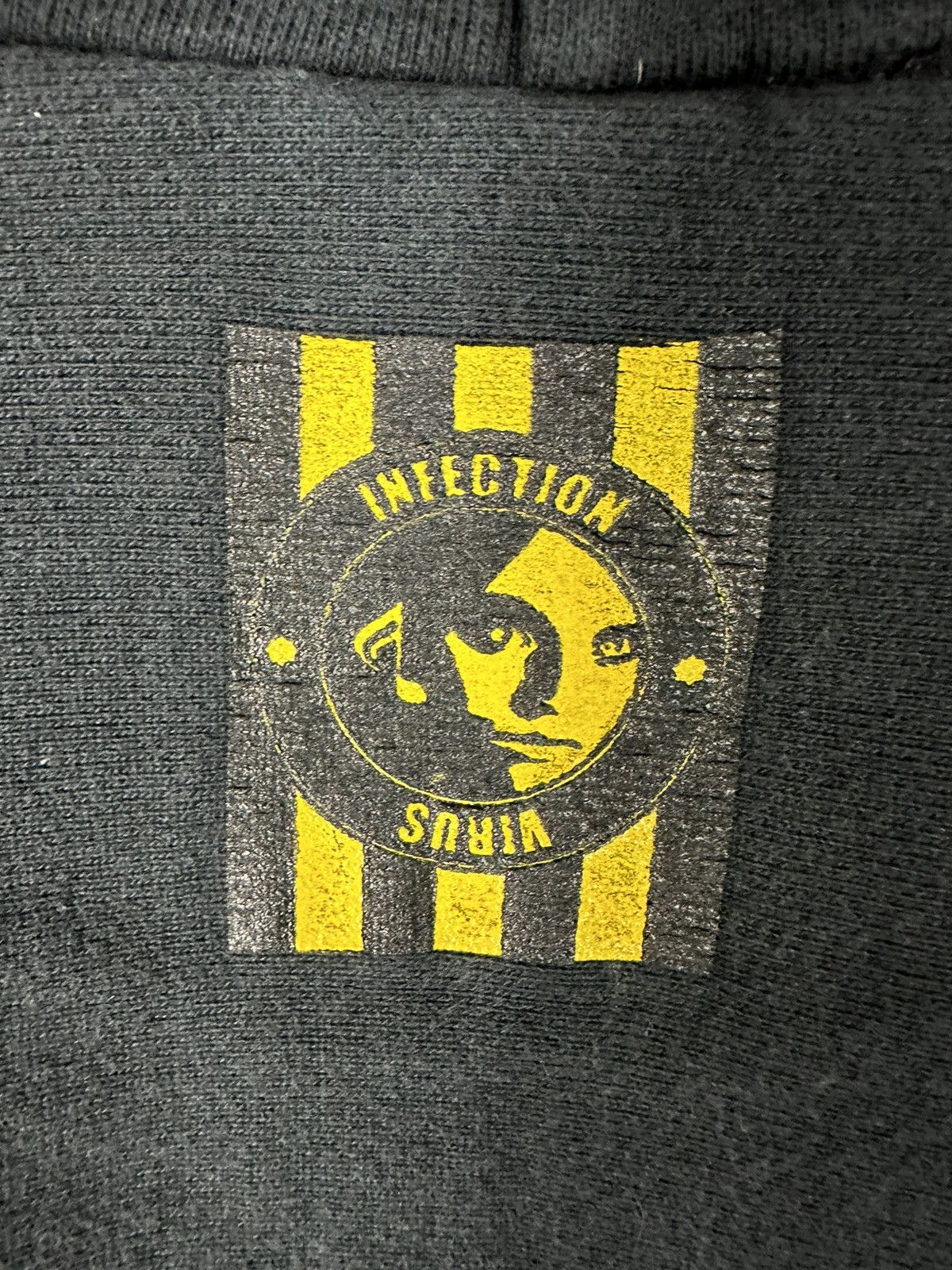 Vintage Vtg Infection Virus Hoodie Sweatshirt Size US L / EU 52-54 / 3 - 8 Thumbnail