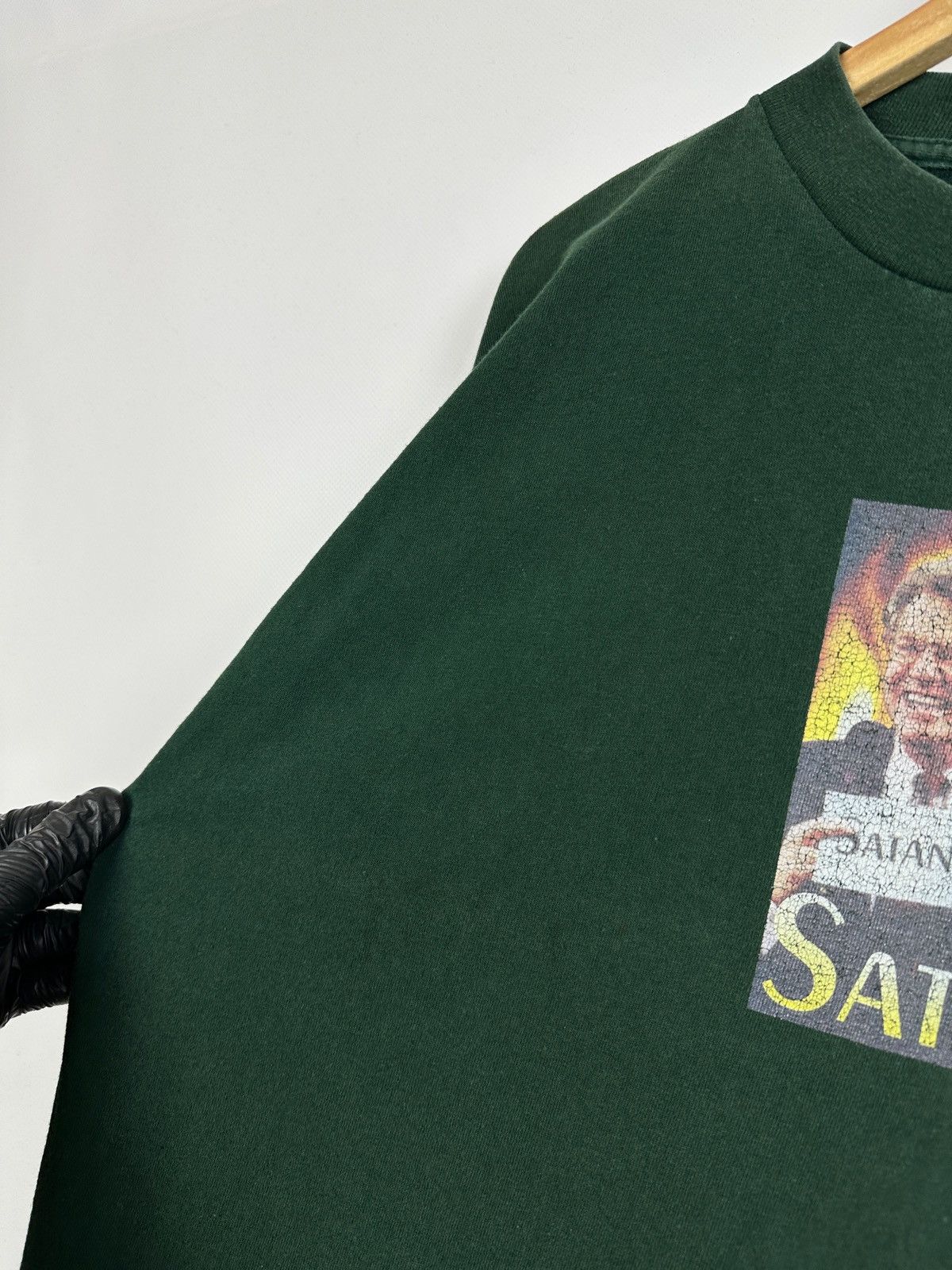 Vintage Vintage Serial Killer Satan Jerry Springer Skate T-Shirt Size US XL / EU 56 / 4 - 19 Thumbnail