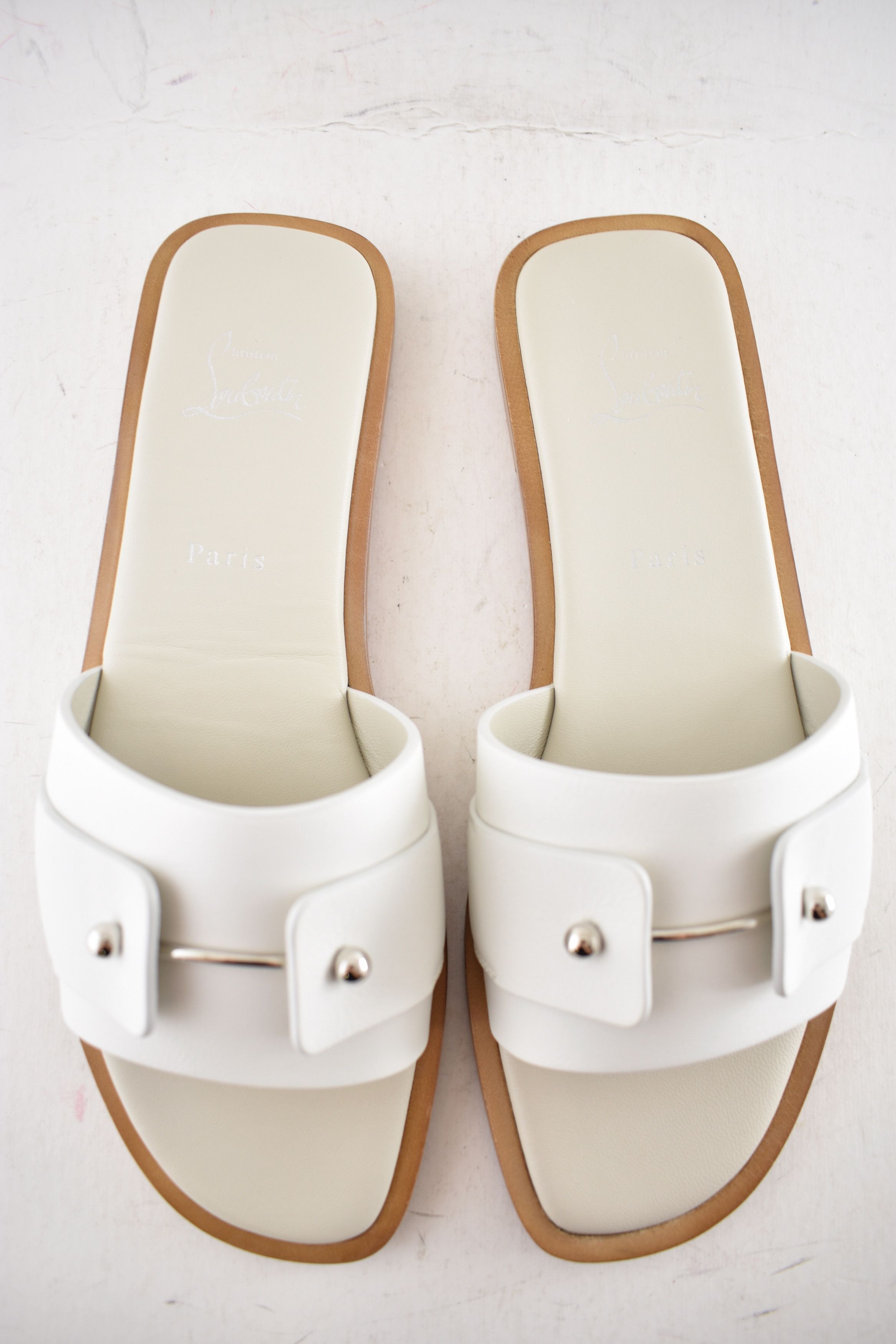 Christian Louboutin Chambelimule Donna Flat White Calf Leather Slide Sandal 36 Size US 6 / IT 36 - 11 Thumbnail