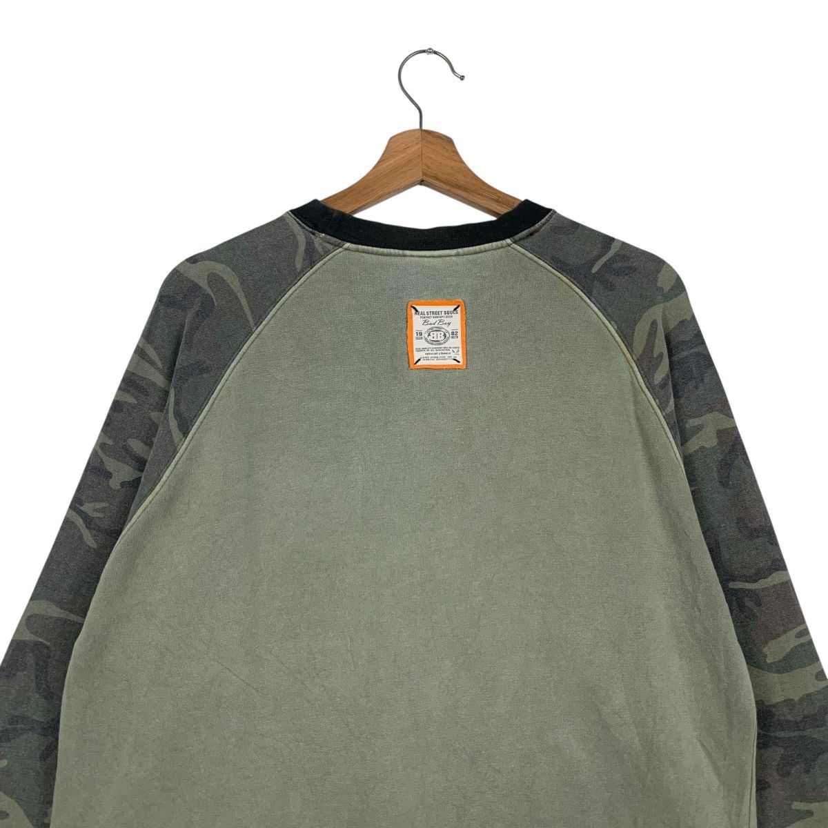 Japanese Brand BAD BOY LA Big Logo Camo Sleeve Sweater #3601-C165 Size US M / EU 48-50 / 2 - 16 Thumbnail