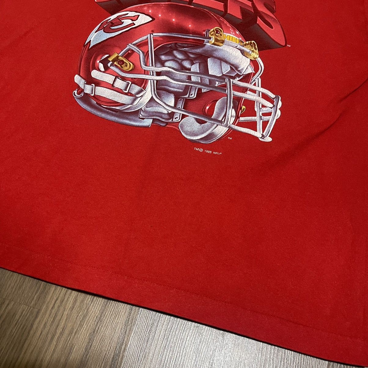 Vintage Red vintage Kansas City Chiefs 1995 single stitch tee NFL Size US XL / EU 56 / 4 - 5 Thumbnail