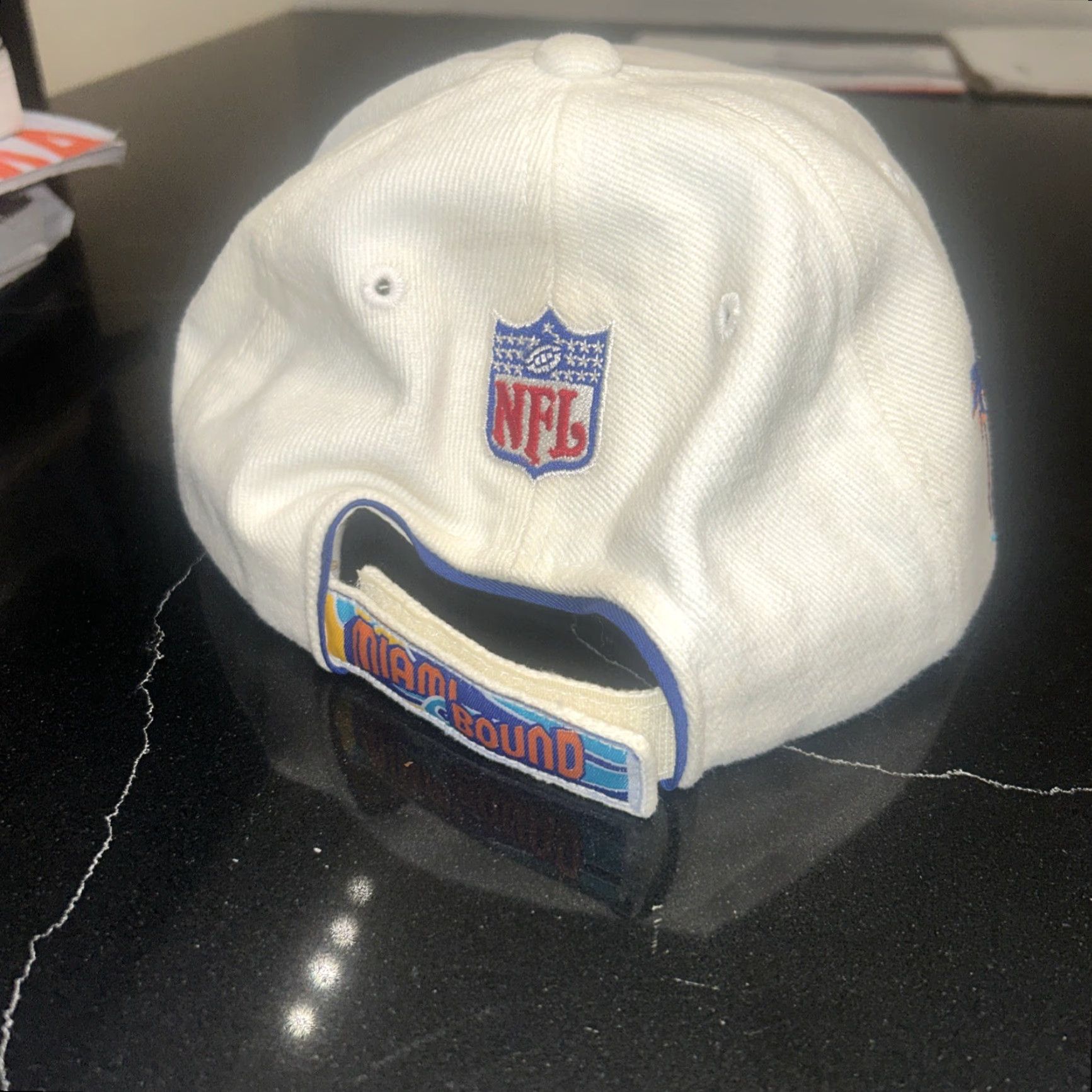 Sports Specialties VINTAGE Sports Specialties Pro Line Denver Broncos Conference Champions Cap 1998 Baseball Cap Unisex Adults Adjustable White 90s NFL Logo Featured Size ONE SIZE - 6 Thumbnail