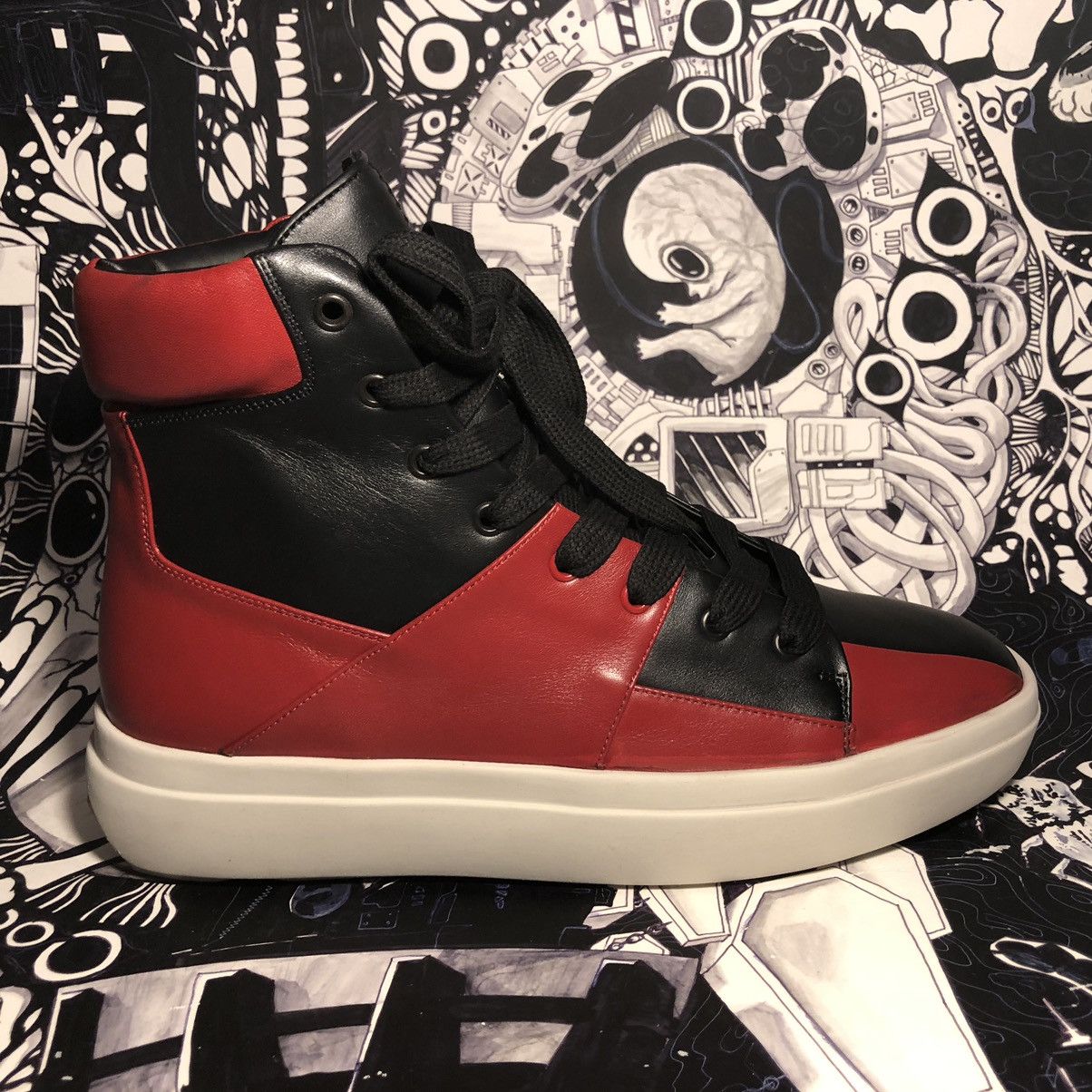 Represent Clo. SAMPLE SS18 The Alpha Mid Black / Red Bred Size US 10 / EU 43 - 7 Thumbnail