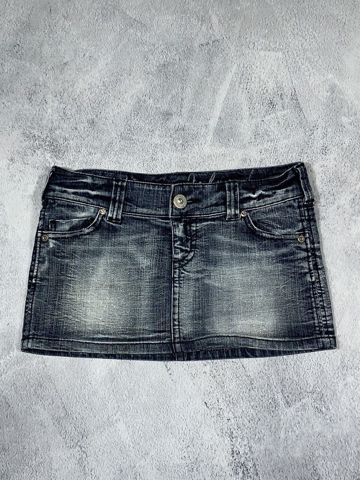 Vintage Vintage Y2K glitters faded denim mini skirt Japanese style Size 30" / US 8 / IT 44 - 2 Thumbnail