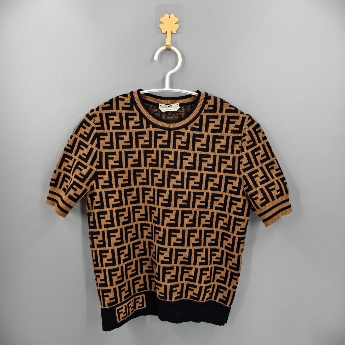 Fendi Fendi Knit Brown Sweater XS Women Size XS / US 0-2 / IT 36-38 - 1 Thumbnail