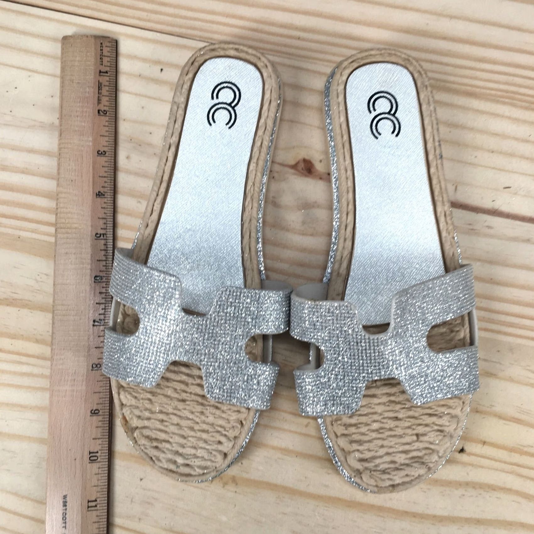 Vintage Cindy Claire Sandals Womens 40 Slide Flats Slip On CC Logo Silver Glitter Casual Size US 9 / IT 39 - 5 Thumbnail