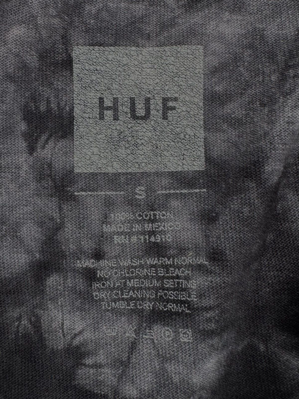 Huf × Japanese Brand SKATER VINTAGE STREETWEAR JAPAN GRAPHIC BIG LOGO LONGSLEEVE Size US S / EU 44-46 / 1 - 3 Thumbnail
