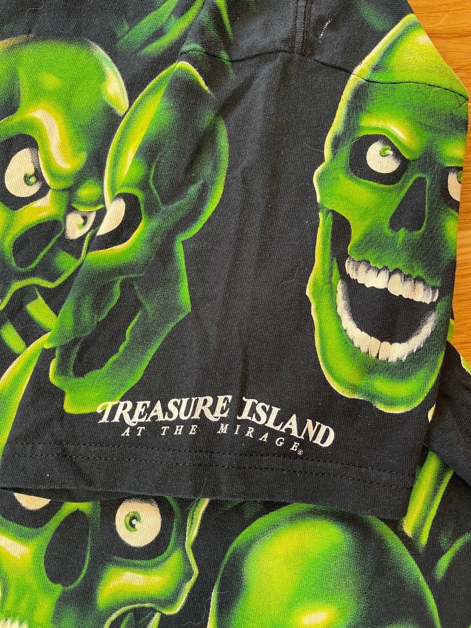 Liquid Blue Vintage Liquid Blue Shirt Mens Green Skull All Over Print L Size US L / EU 52-54 / 3 - 3 Thumbnail