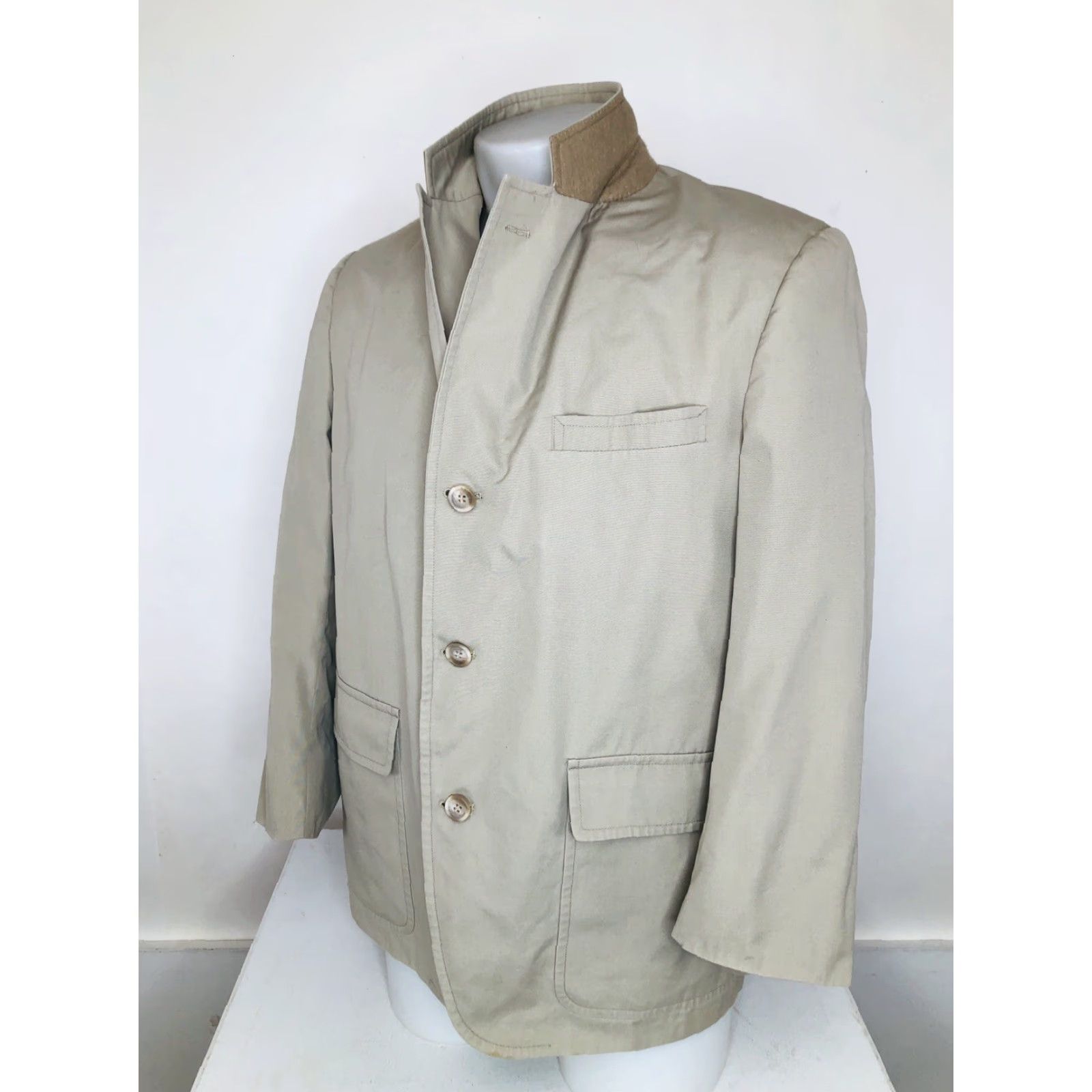 Brooks Brothers BROOKS BROTHERS / VINTAGE Mens 40 Short Blazer SportCoat Jacket Made in USA Beige 27.5" 21.5" 20" Pit to Pit Mens Size US 40 / EU 56 - 4 Thumbnail