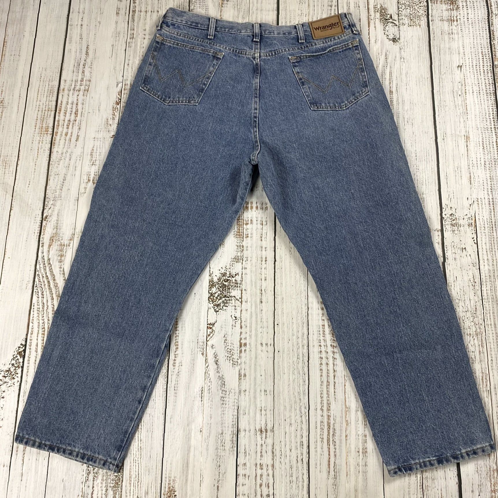 Wrangler Wrangler Jeans MENS 40x30 Blue Denim Rugged Wear Relaxed Fit Western Mens Size US 40 / EU 56 - 4 Thumbnail
