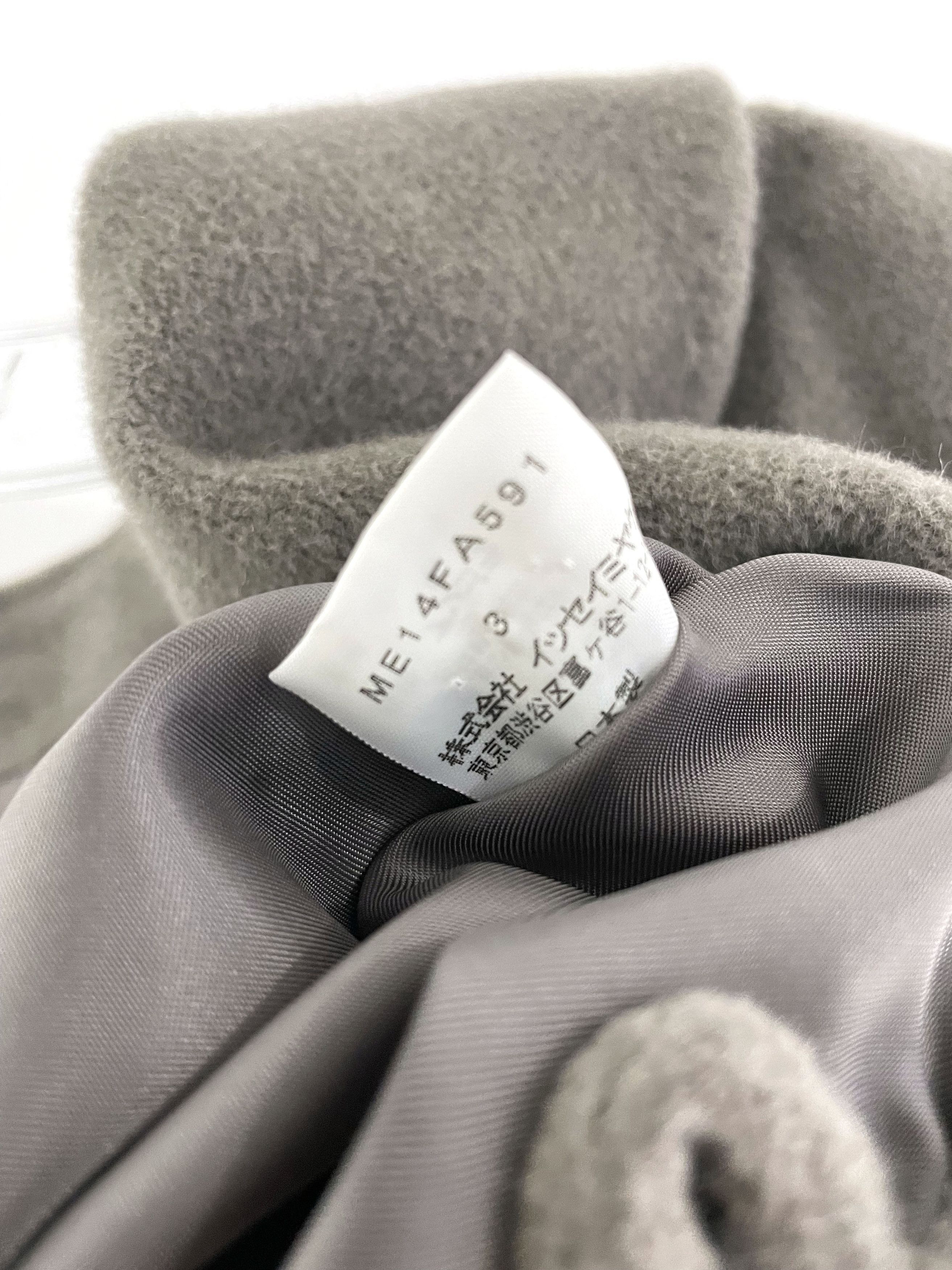 Issey Miyake AW01 Angora Coat Size US L / EU 52-54 / 3 - 10 Thumbnail