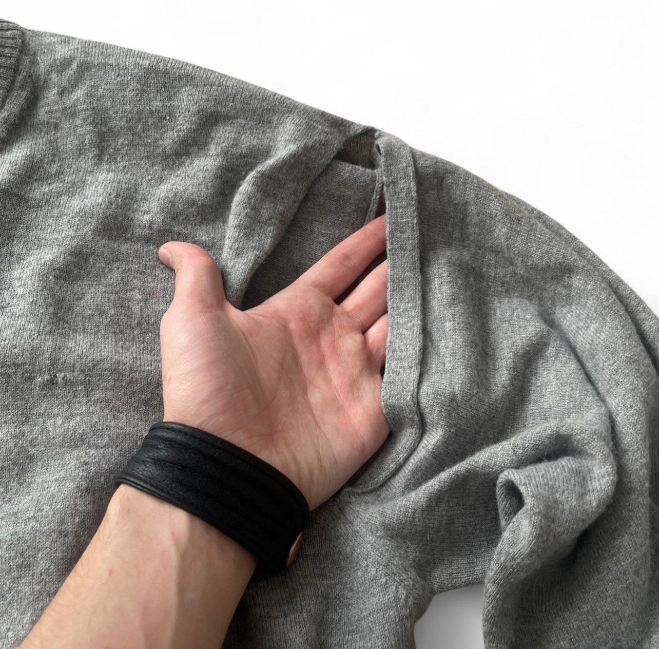 Maison Margiela Maison Margiela Sweater Size XL / US 12-14 / IT 48-50 - 3 Thumbnail