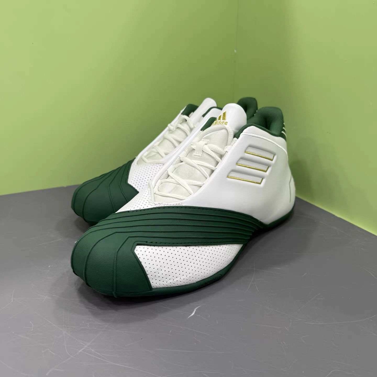 adidas gazelle silver green womens Nike Zoom LeBron II White Midnight Navy DR0826-100 – Sneaker Junkies main image 1