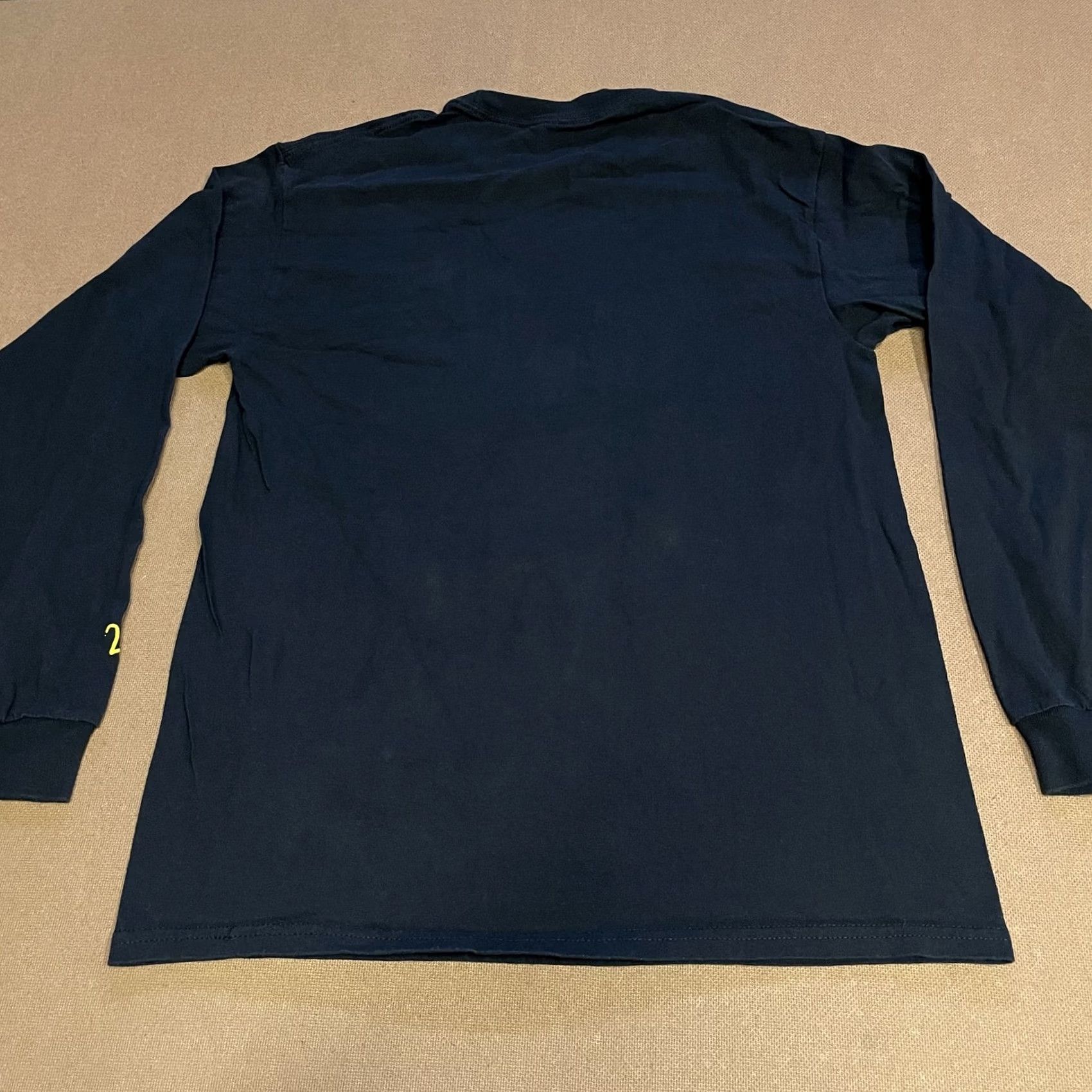 Vintage Harry Styles Shirt Mens Medium Black Bunny TV Long Sleeve Crewneck Tour 2022 Size US M / EU 48-50 / 2 - 6 Thumbnail