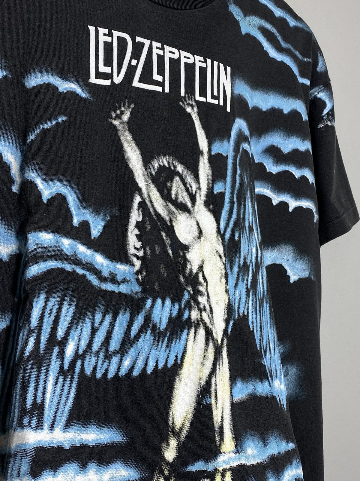 Led Zeppelin Led Zeppelin AOP All Over Print Icarus Vintage 90s T-shirt Size US M / EU 48-50 / 2 - 9 Thumbnail