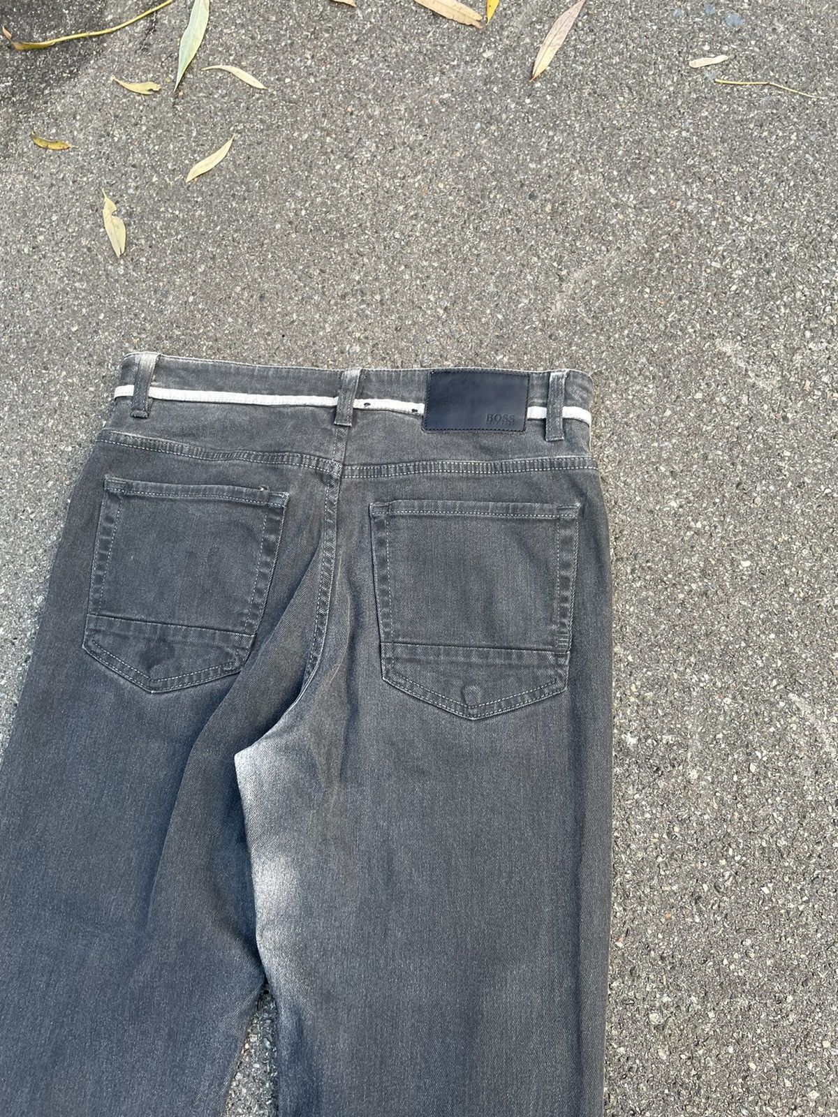 Hugo Boss Hugo Boss 050 Albany Relaxed Fit Faded Stylish Jeans Size US 30 / EU 46 - 6 Thumbnail
