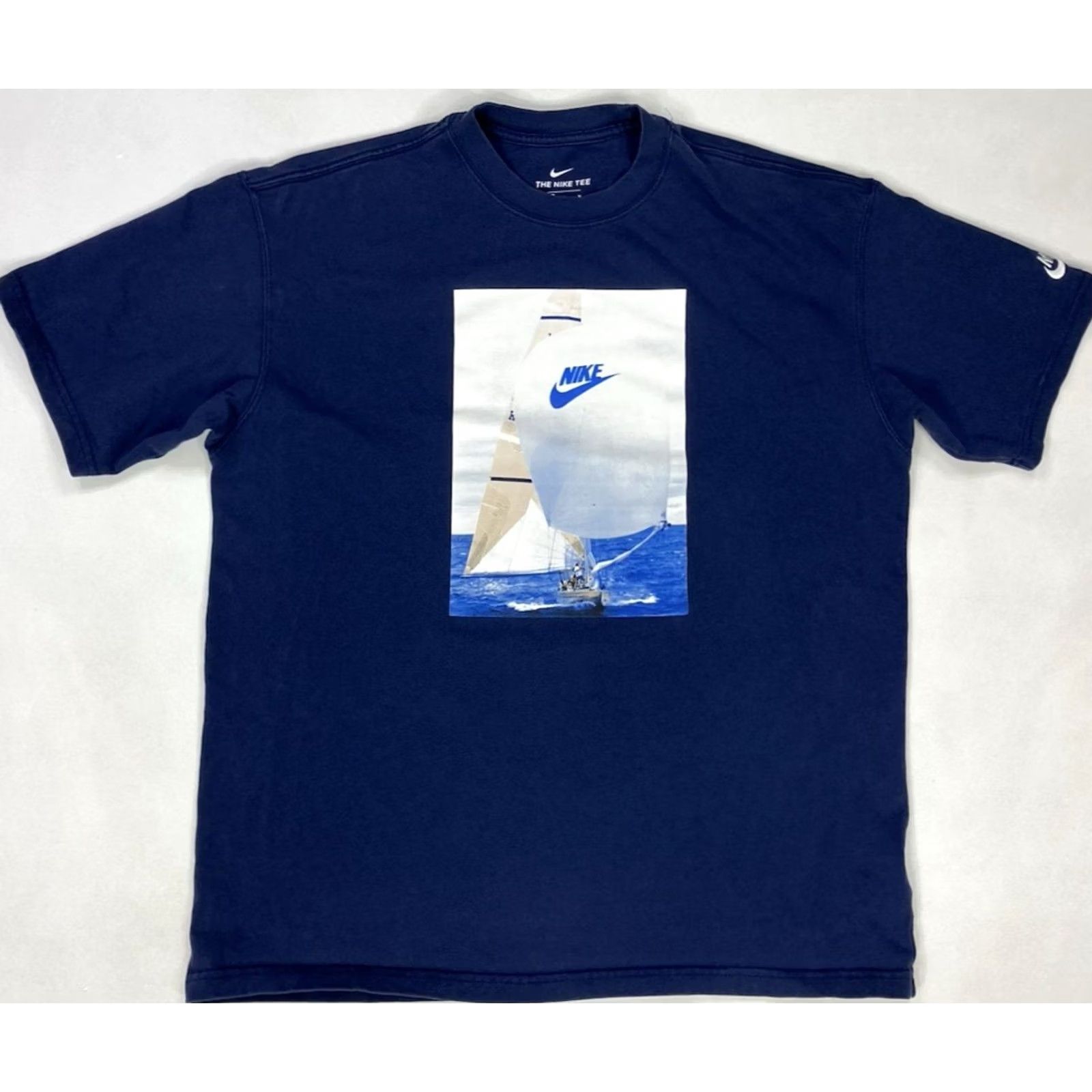 Nike VINTAGE Nike Reissue Archives Sail Boat Graphic T-shirt Men Medium Blue DA0939 410 Size US M / EU 48-50 / 2 - 2 Thumbnail