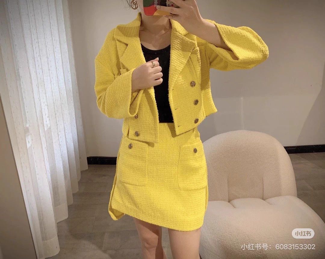 Chanel Chanel 22S Yellow Tweed Skirt 36 Size 26" / US 2 / IT 38 - 9 Thumbnail