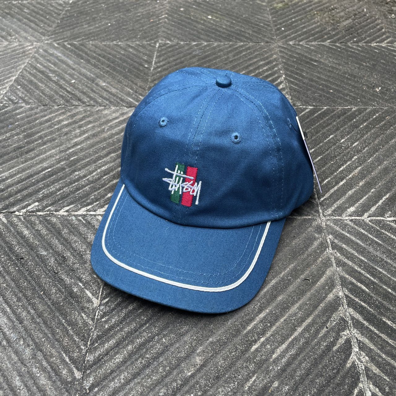 Stussy Stussy Classic Cap in Blue OS Size ONE SIZE - 1 Thumbnail