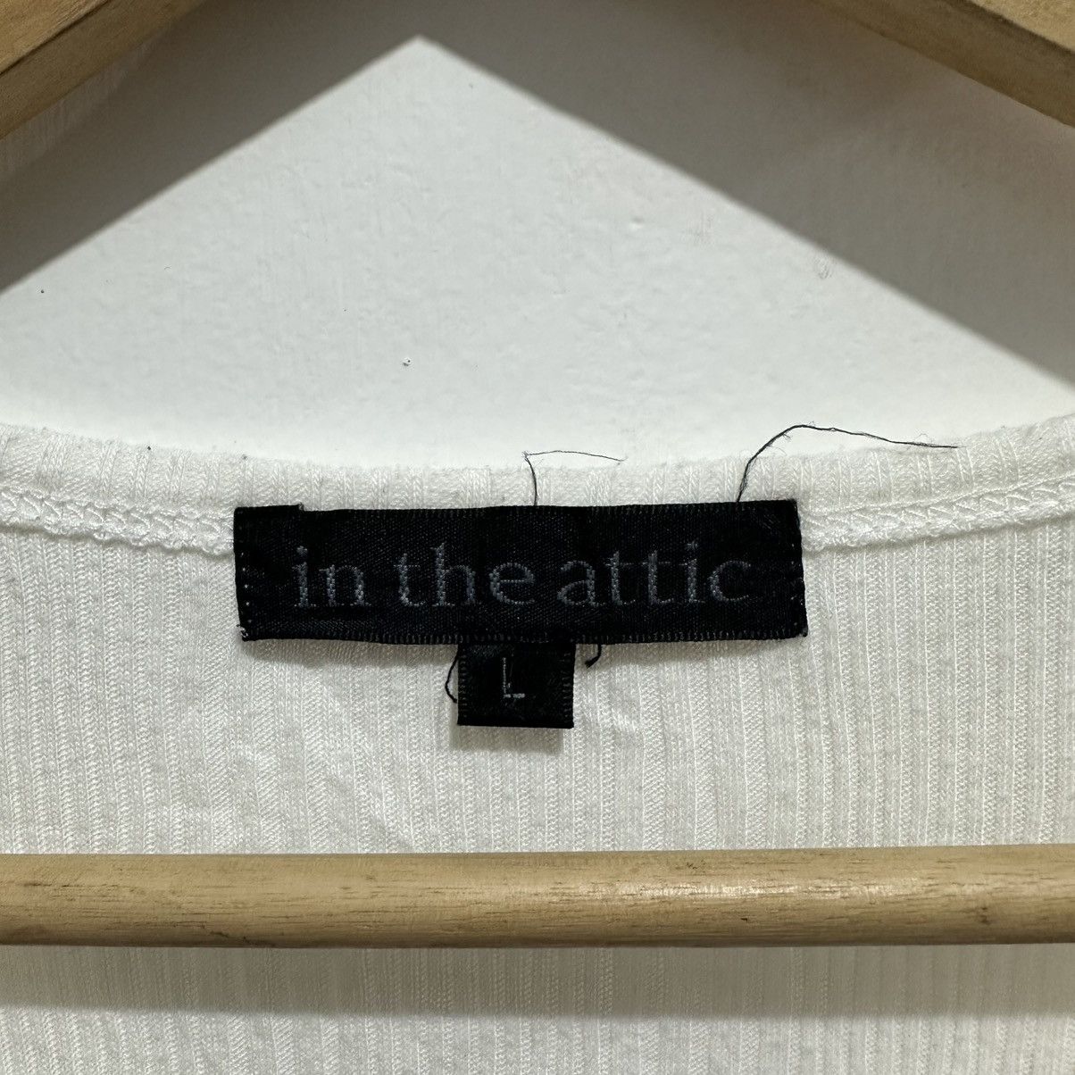 In The Attic In the Attic Y2K V-Neck Slimfit Longsleeve Textured Size US L / EU 52-54 / 3 - 3 Thumbnail