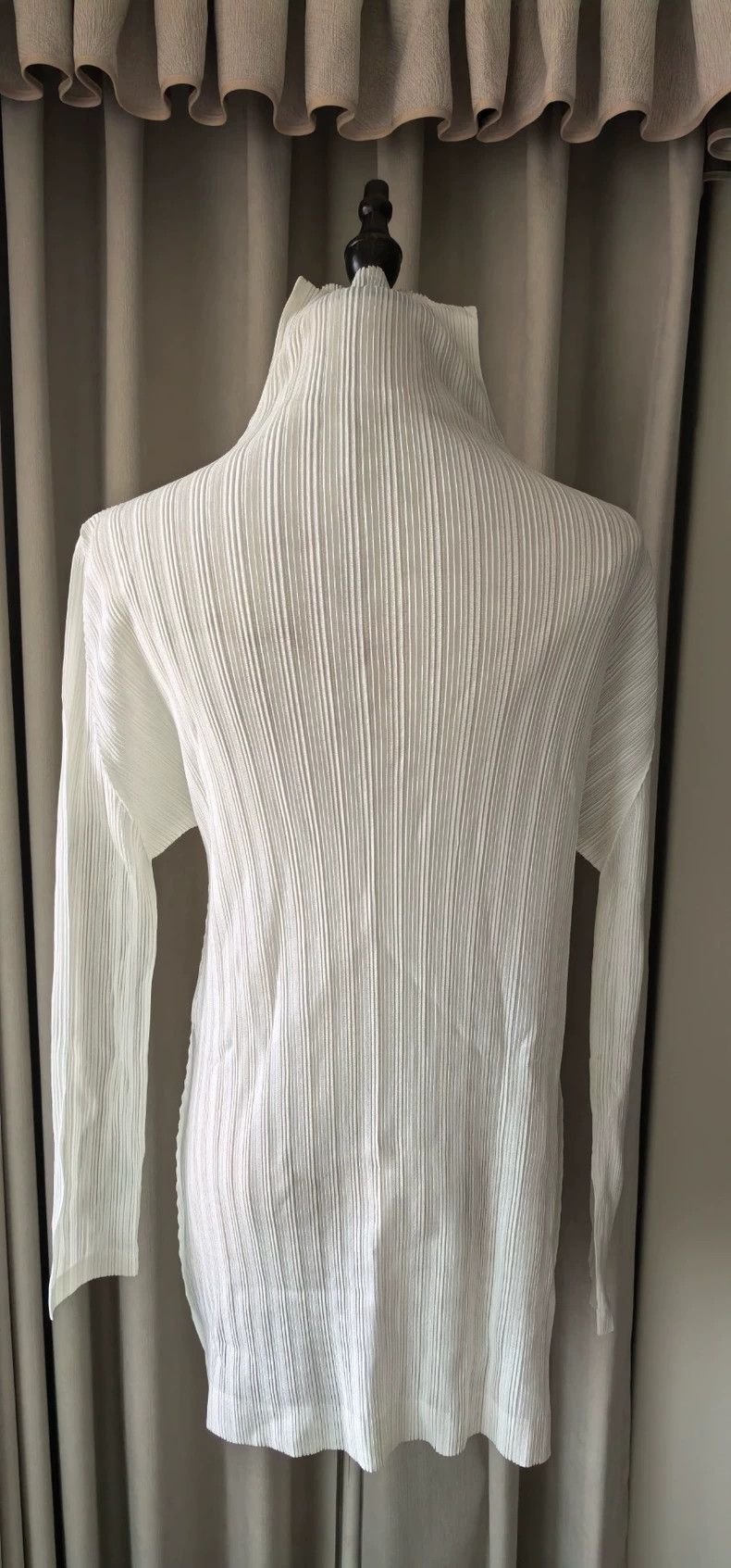Issey Miyake issey miyake size:3 White high-necked pleated long sleeves Size XXS / US 00 / IT 34 - 2 Thumbnail