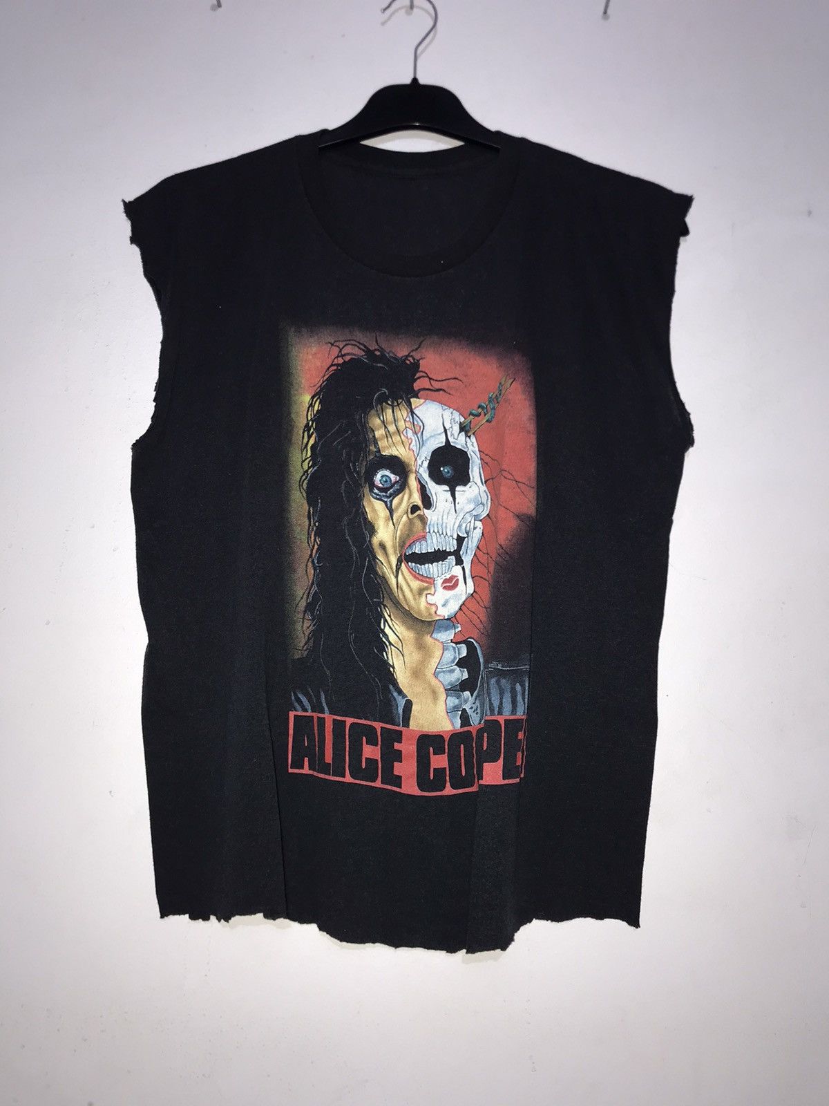 Vintage ALICE COOPER TSHIRT XL Size US XL / EU 56 / 4 - 1 Thumbnail