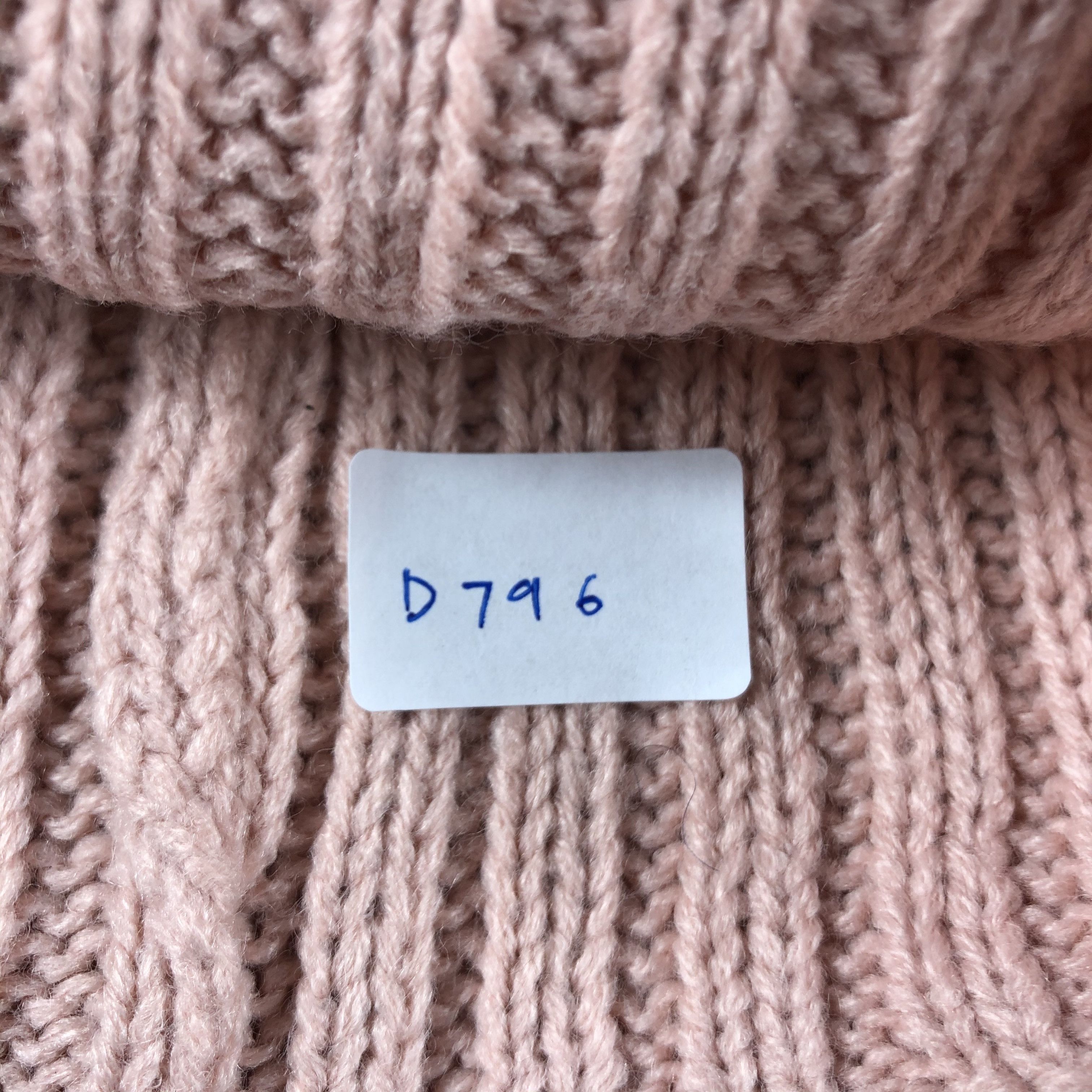 Vintage Womens Daiso Knit Beanie Snow Hat Snow Cap -D796 Size ONE SIZE - 7 Thumbnail