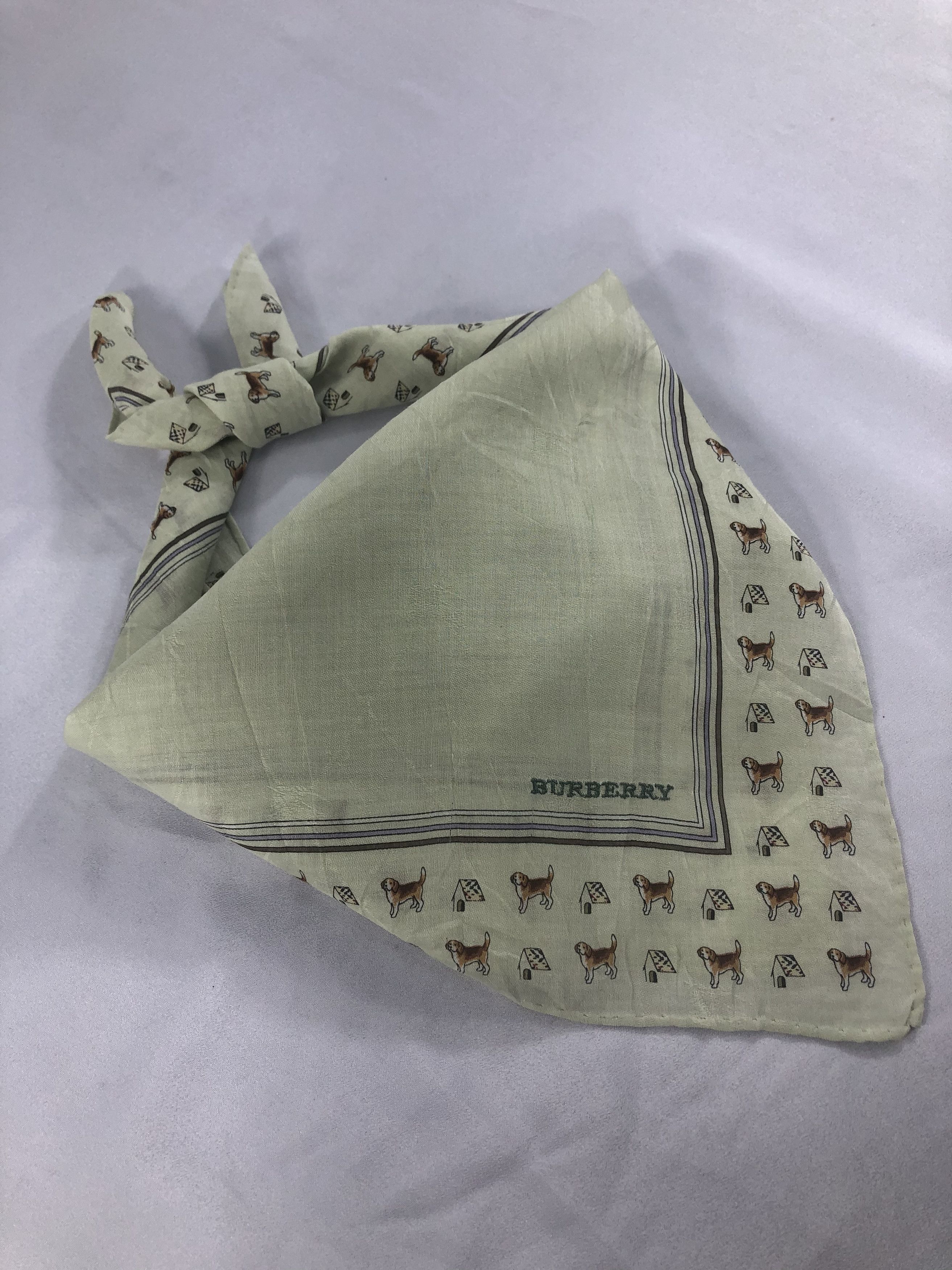 Burberry Burberry Handkerchief / Bandana / Neckerchief Size ONE SIZE - 1 Thumbnail