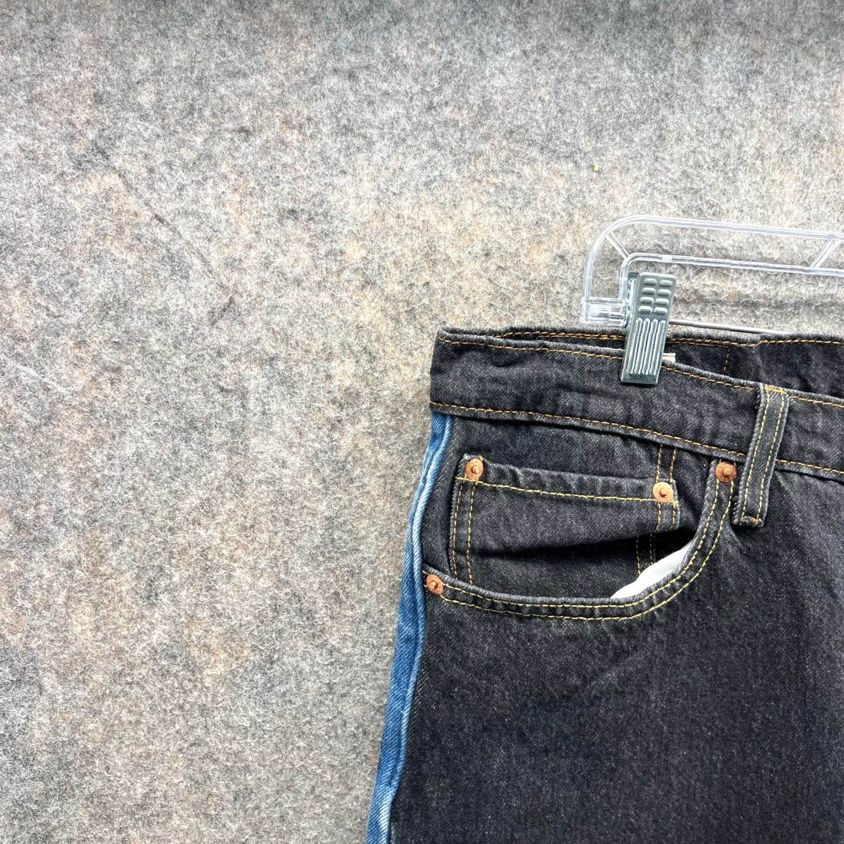 Levi's VINTAGE Levi’s Jeans Mens 36 Denim Straight 5-Pocket Blue Black Stripe Pattern Y2K Men Regular Size 36 Mens Size US 36 / EU 52 - 6 Thumbnail