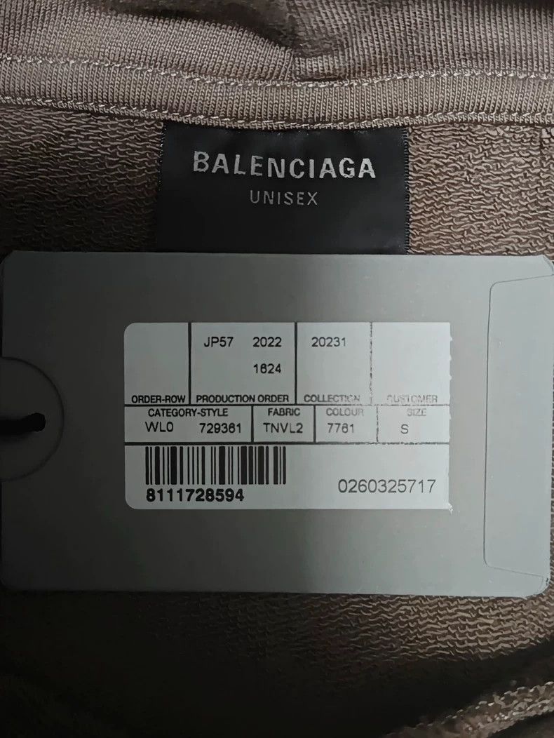 Balenciaga Balenciaga FW23 Solid Letter Logo Printed Hooded Long Sleev Size US S / EU 44-46 / 1 - 4 Thumbnail