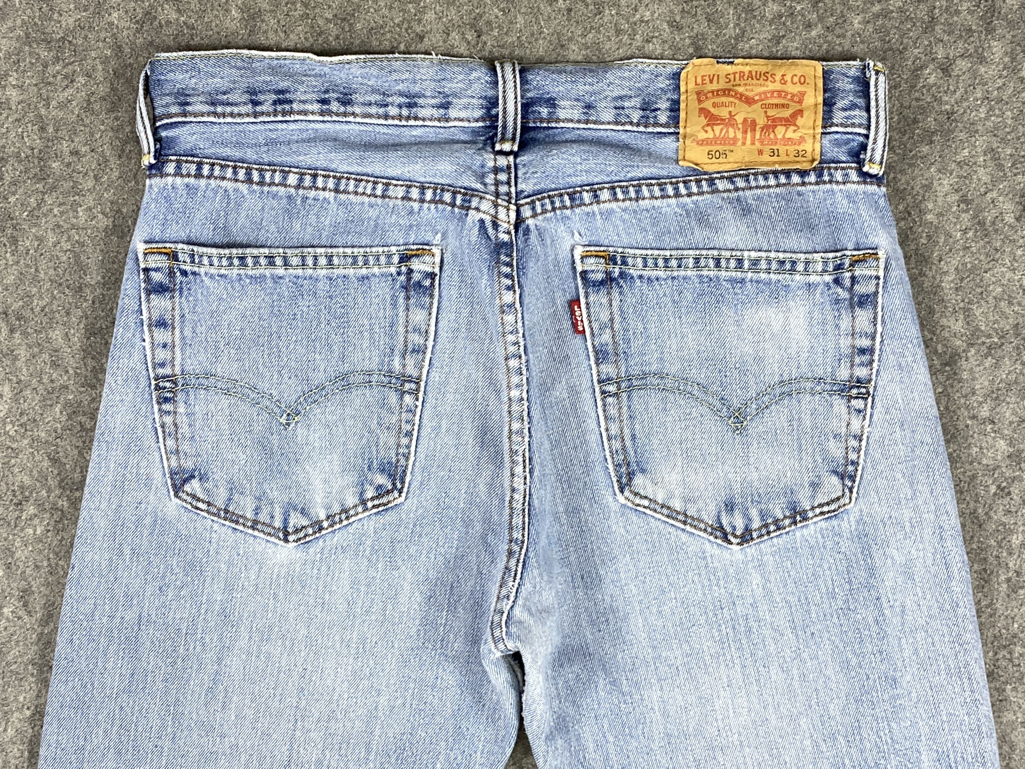 Levi's Light Blue Wash Vintage Levi's 505 Jeans 32x31 Denim -JN1818 Size US 32 / EU 48 - 4 Thumbnail