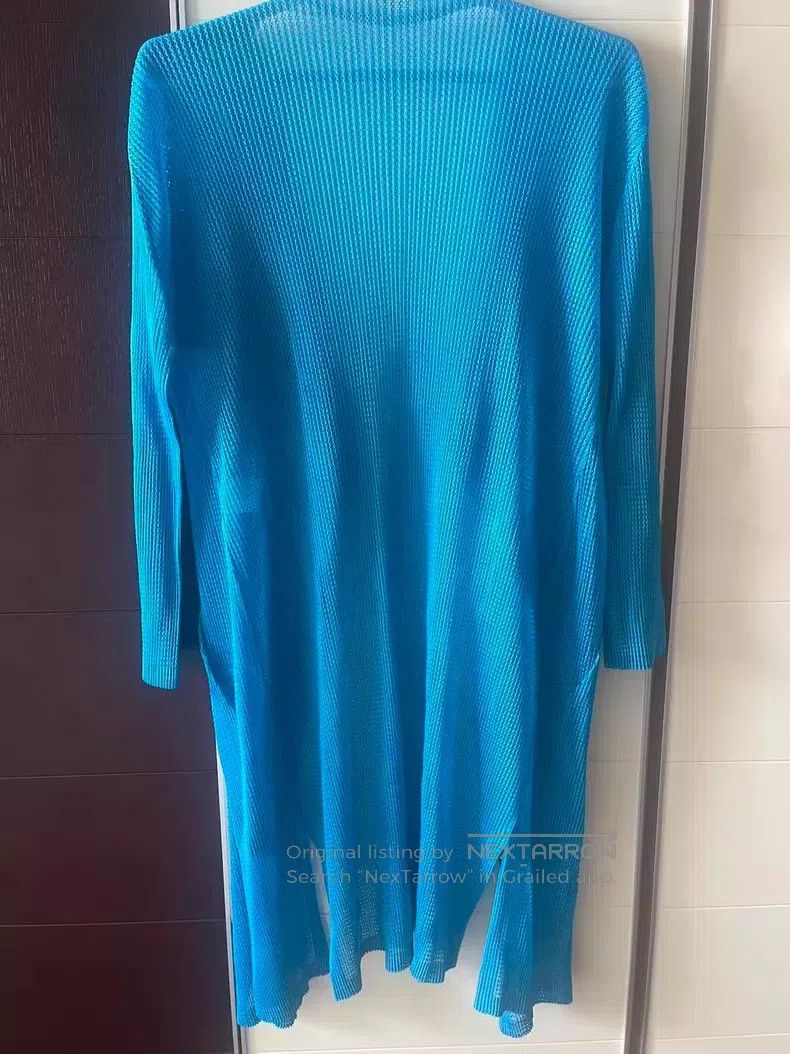 Issey Miyake Issey Miyake Lake Blue Ruffle Cardigan Size L / US 10 / IT 46 - 4 Thumbnail