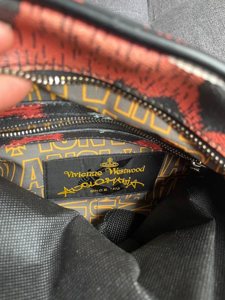 Vivienne Westwood Vivienne Westwood size os Queen Victoria's love tiger patte Size ONE SIZE - 9 Thumbnail