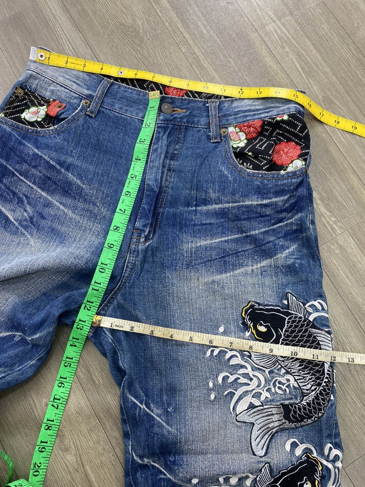 Karakuri Tamashii Dominate Karakuri Tamashii Koi Flowers Embroidery Jeans Y2K Size US 30 / EU 46 - 19 Thumbnail