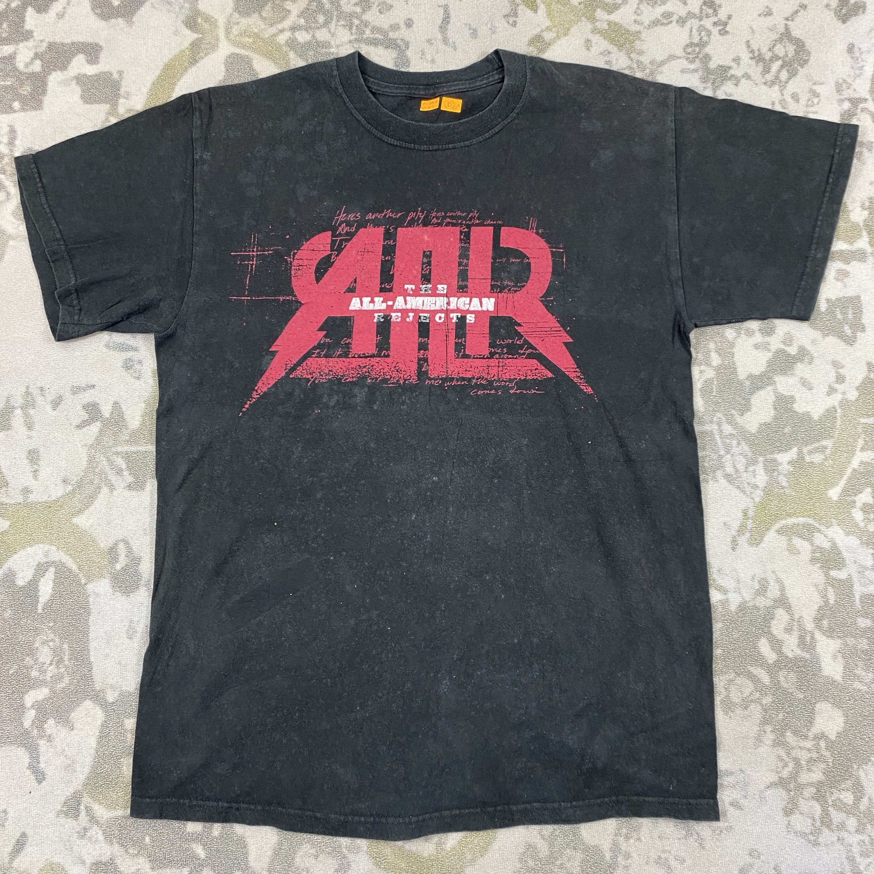 Band Tees Vintage The All American Reject Tour T-shirt -D029 Size US M / EU 48-50 / 2 - 1 Thumbnail