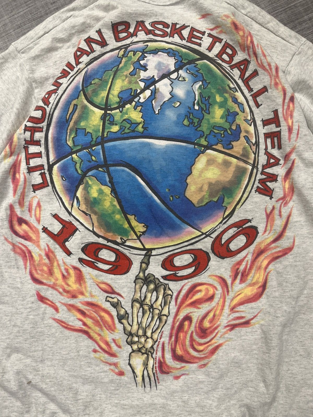 Band Tees × Liquid Blue × Vintage VTG 96 Greatfuldead Lithuania Basketball Team Tee Rare Size US XL / EU 56 / 4 - 8 Thumbnail