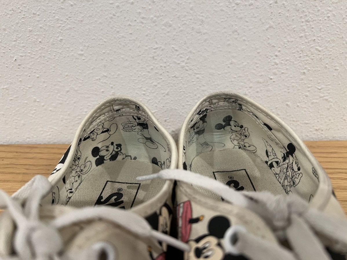 Disney × Vans Disney x Vans Mickey Mouse 90th Birthday Shoes Women’s 7 Size US 7 / IT 37 - 10 Thumbnail