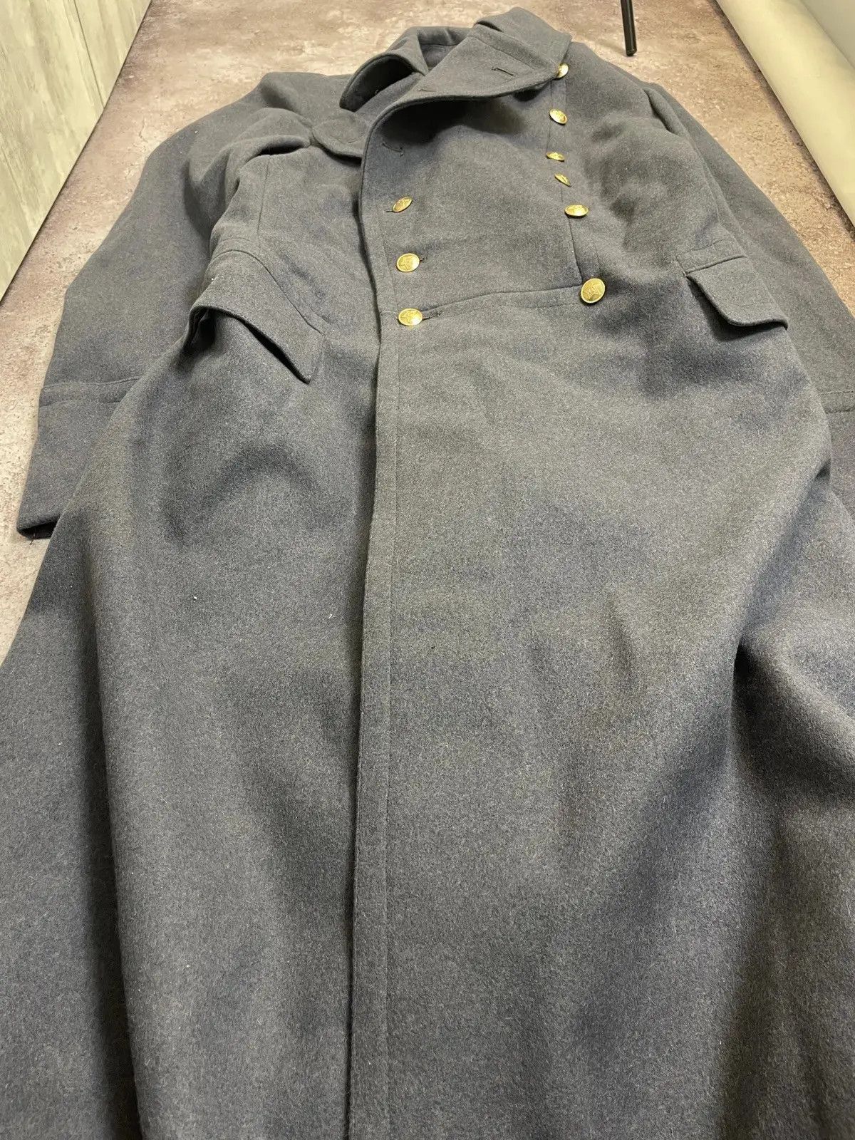 Other Vintage Military Greatcoat Wool Long Trench Gray Coat L Size US L / EU 52-54 / 3 - 7 Thumbnail