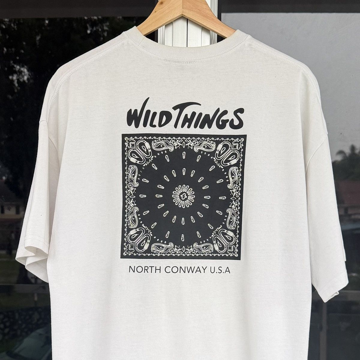 Wild Things Wild Things Bandana Graphic Tee North Conway USA Size US L / EU 52-54 / 3 - 2 Thumbnail
